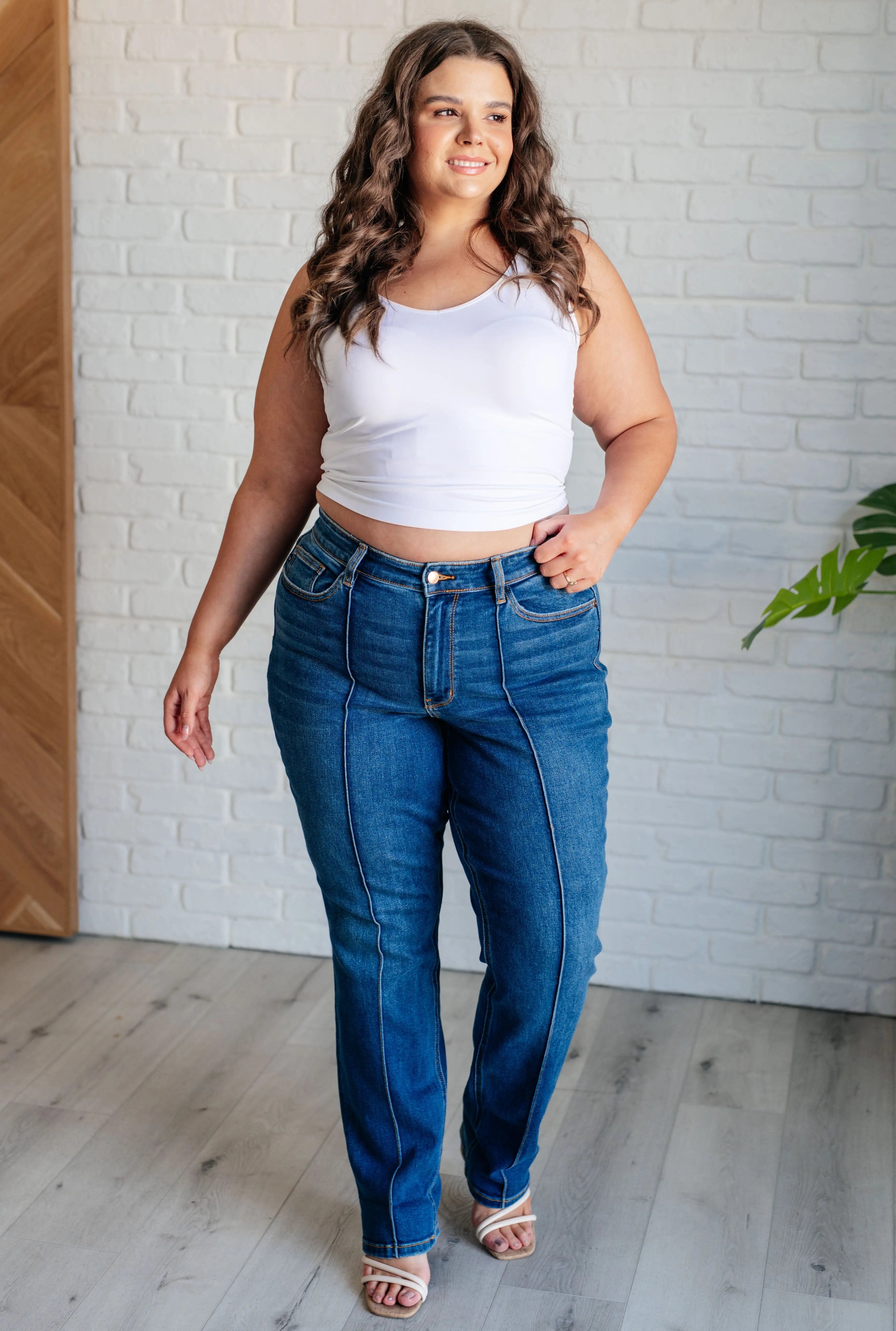Campbell High Rise Straight Jeans for Women with Center Seam Detail - Slim Fit Denim Pants for Casual Wear, Office & Everyday Outfits