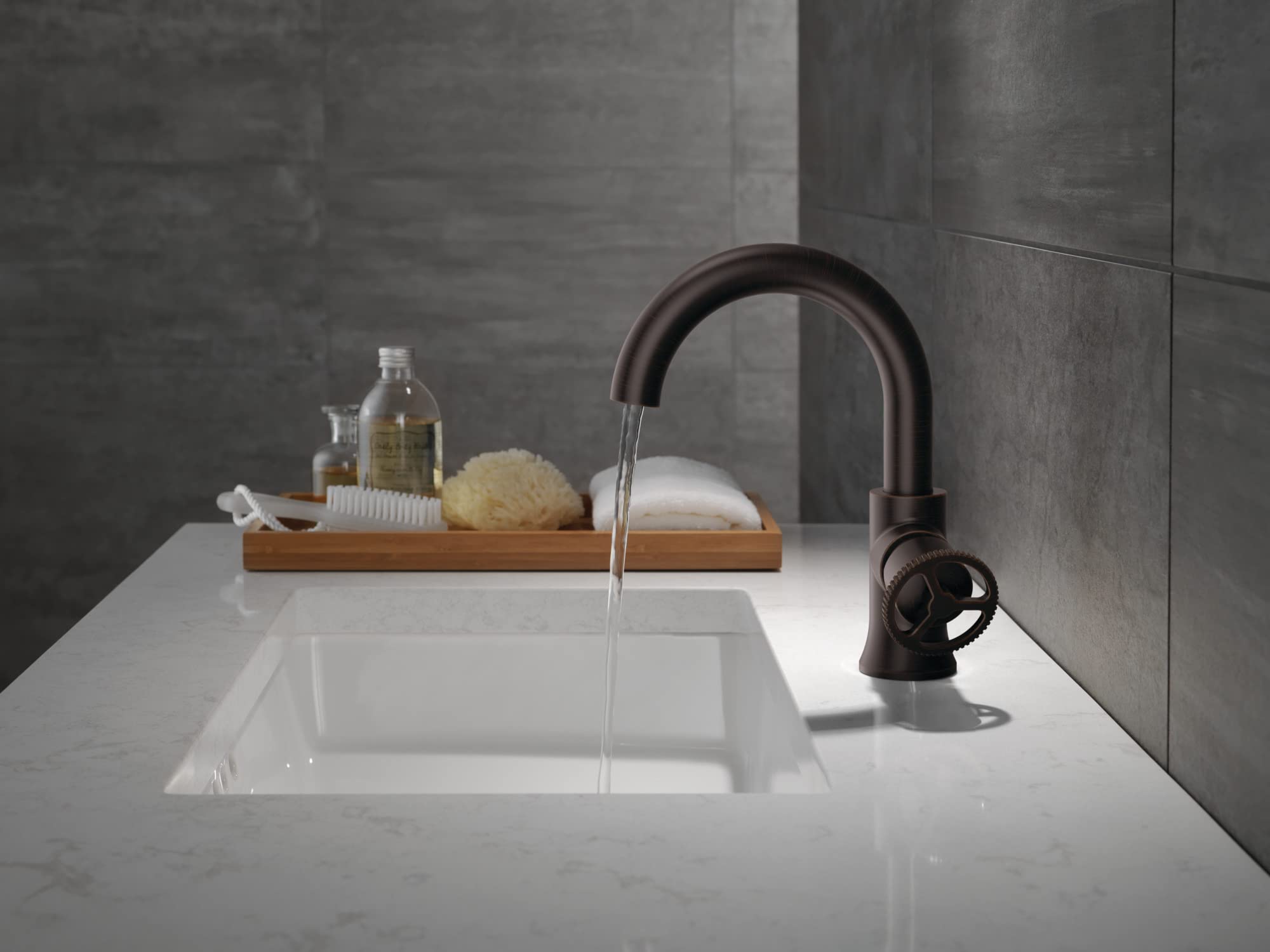 Delta Trinsic Oil Rubbed Bronze Single Hole Bathroom Faucet with Drain Assembly - Perfect for Modern Sinks