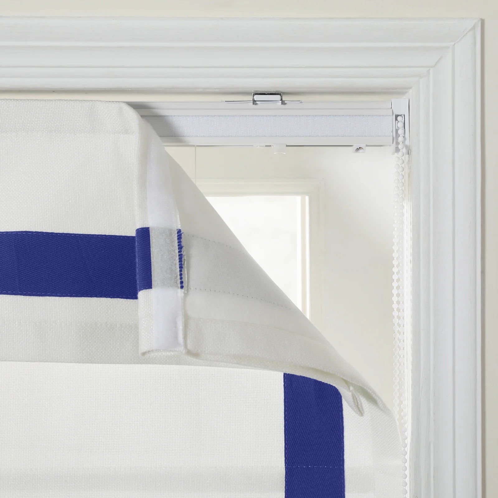 Tyrone Roman Shade with Border Cord Lift - Classic Window Treatment for Living Room & Bedroom - Blackout Fabric for Light Control & Privacy