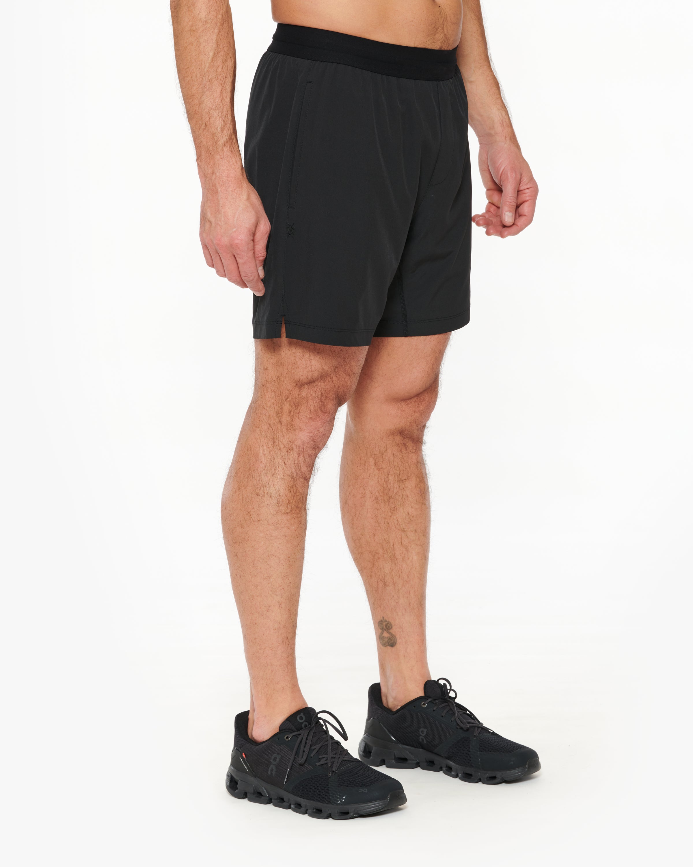 Rhone Mako Tech Short 7