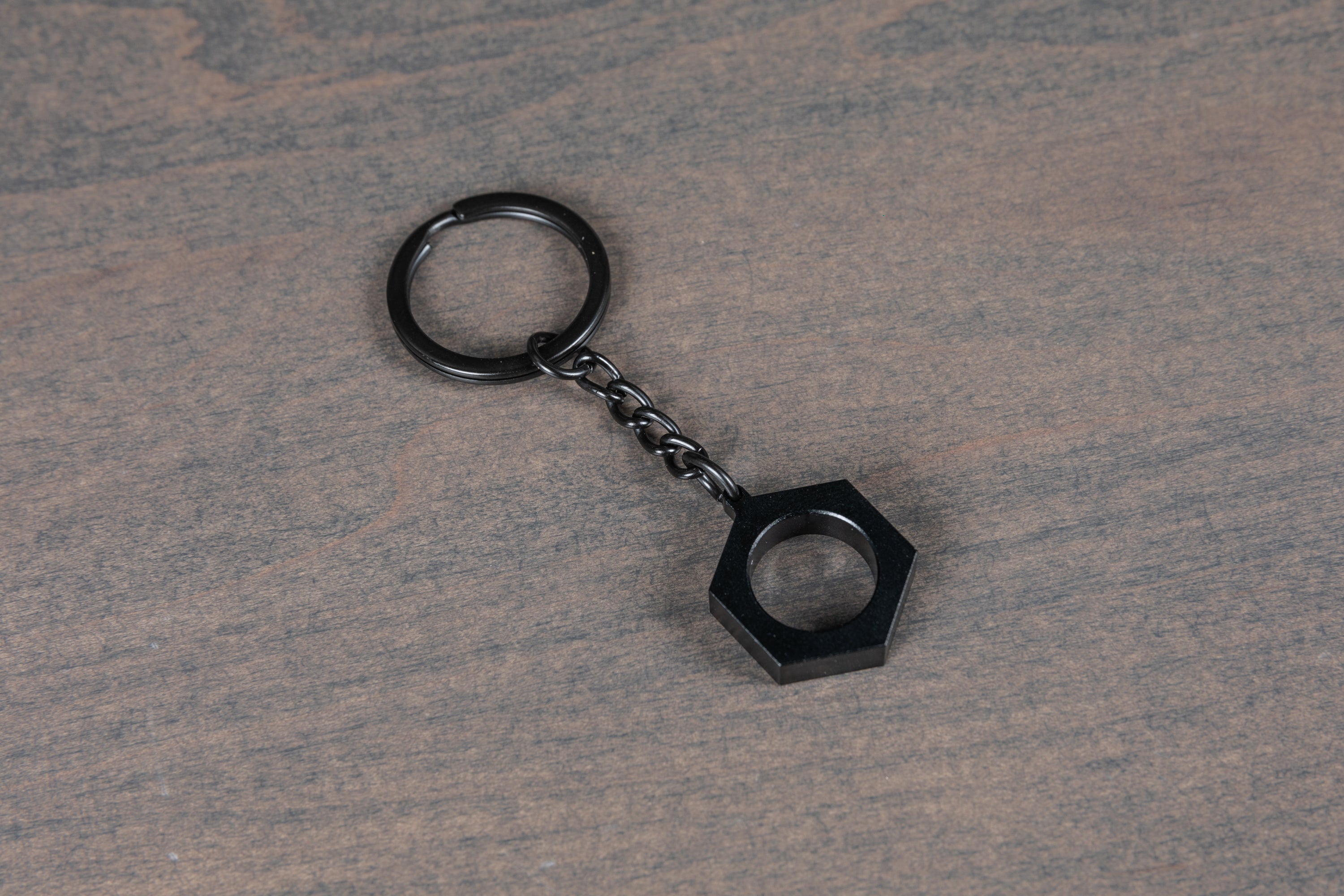 Premium Aluminum Hex Keychain - Durable & Lightweight Key Ring for Home, Office, and Outdoor Adventures