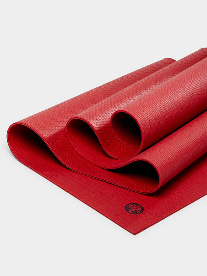 Manduka PROlite Standard 71 Yoga Mat 4.7mm - Premium Non-Slip Yoga Mat for Home & Studio Workouts - Ideal for Hot Yoga, Pilates & Meditation Practice