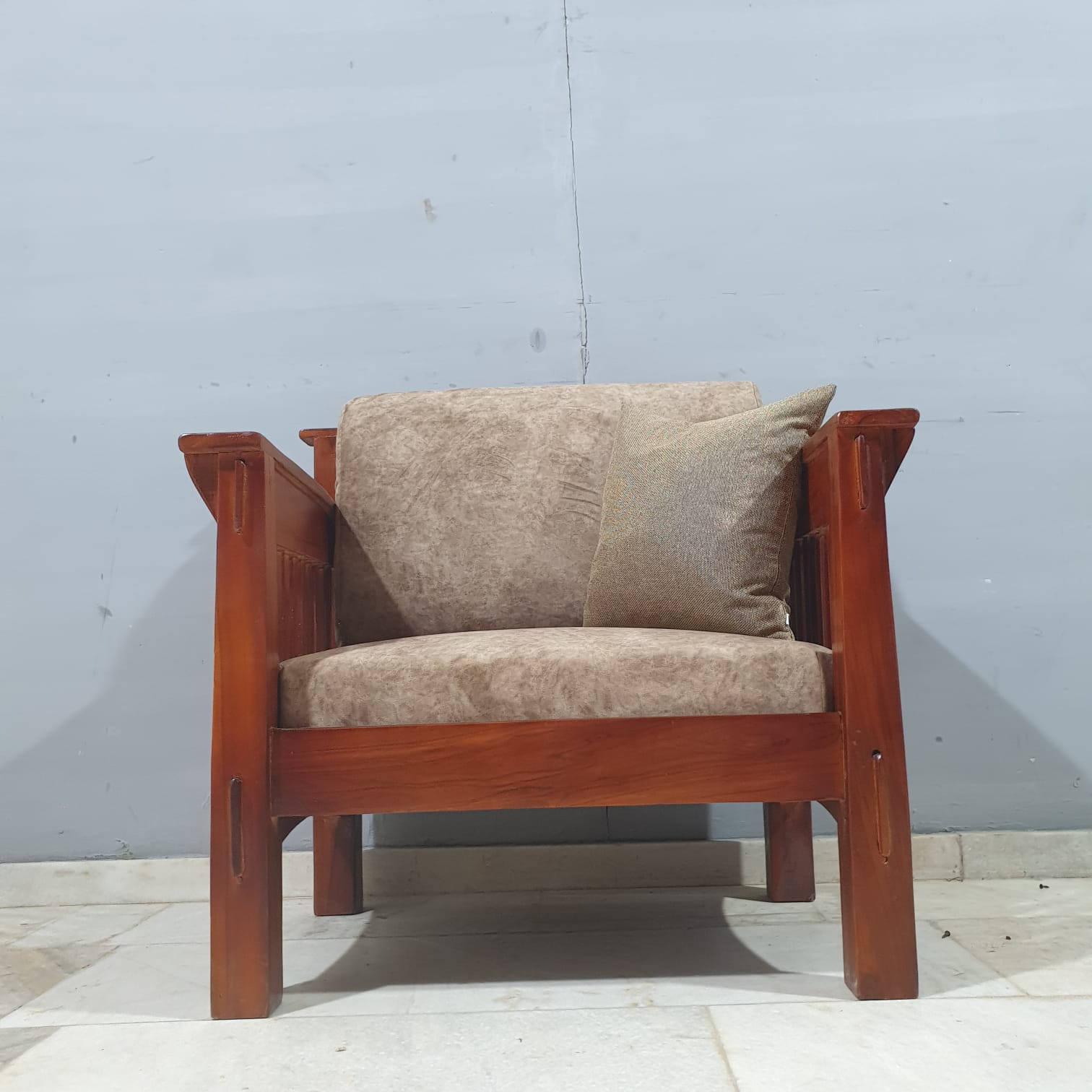 Handmade Carved Indian Teak Wood 5-Piece Sofa Set - Luxury Living Room Furniture for Home Decor & Interior Design