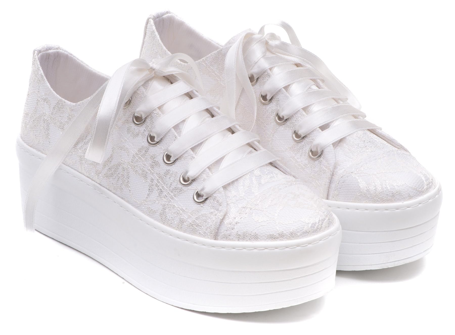 Personalized Bridal Wedding Sneakers for Bride – Lace Platform Shoes with Flat Sole (Size 39 EUR / 8.5 US) – Perfect for Wedding Ceremony, Reception & Outdoor Events