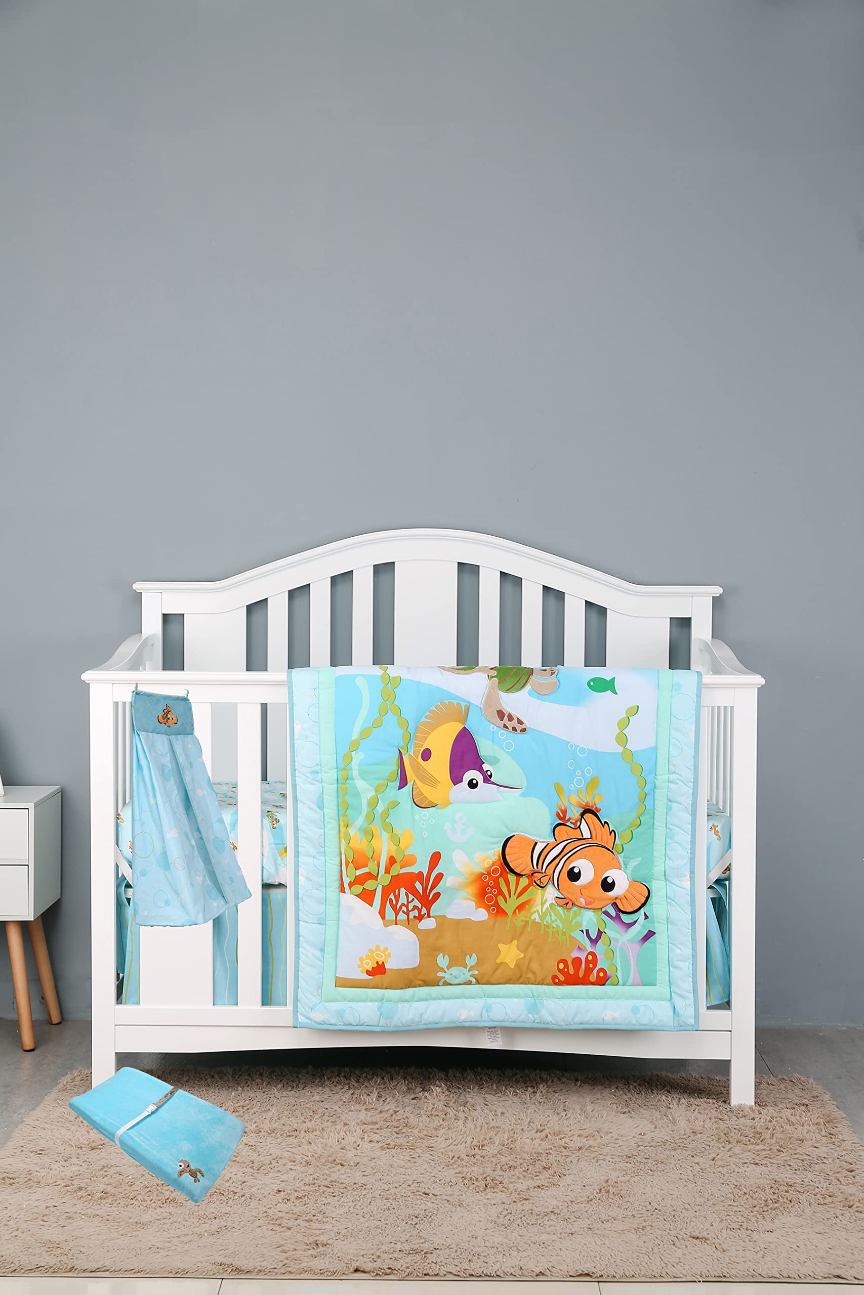 5-Piece Blue Ocean Fish Nursery Crib Bedding Set for Baby Boys - 1 Quilt, 1 Fitted Sheet, 1 Skirt, 1 Diaper Storage Bag & 1 Changing Pad Cover | Ocean-Themed Baby Bedroom Decor | Perfect for Newborns, Infants & Toddlers