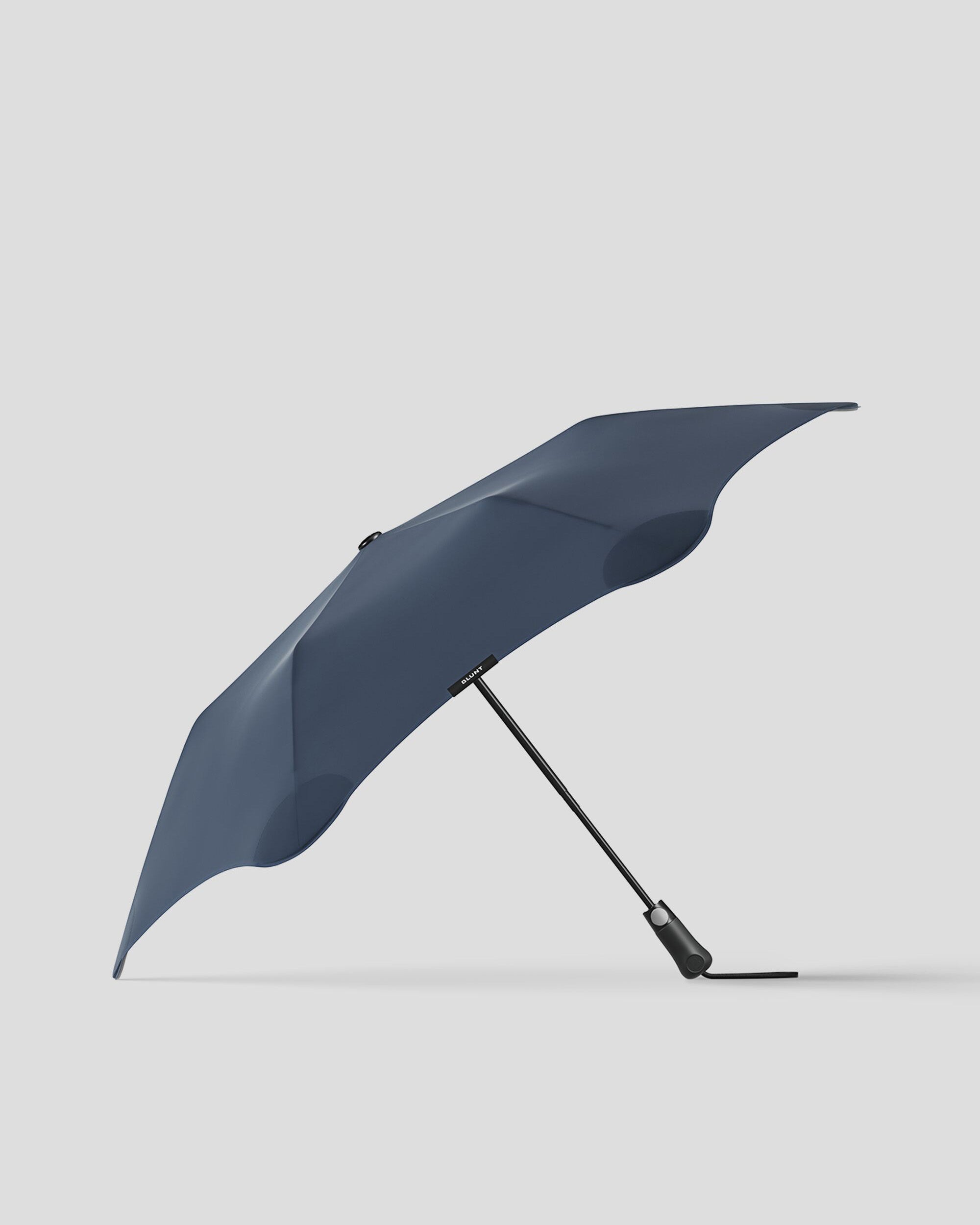 Blunt Metro Compact Windproof Travel Umbrella - Navy Blue for Rainy Days & Outdoor Adventures