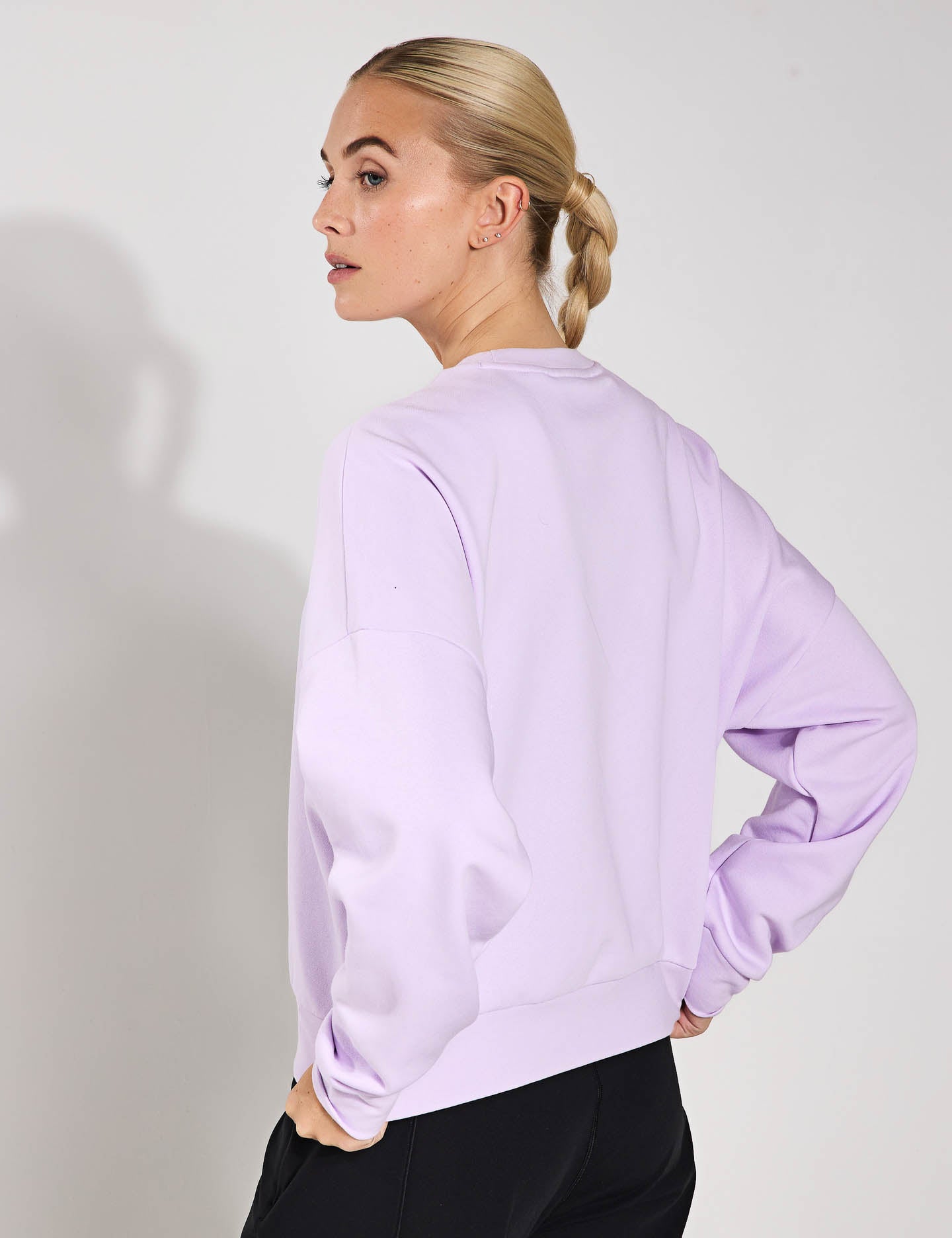 Essentials Small Logo Feelcozy Sweatshirt - Ice Lavender & Bliss Lilac | Soft Casual Pullover for Women | Perfect for Lounge, Travel & Everyday Comfort