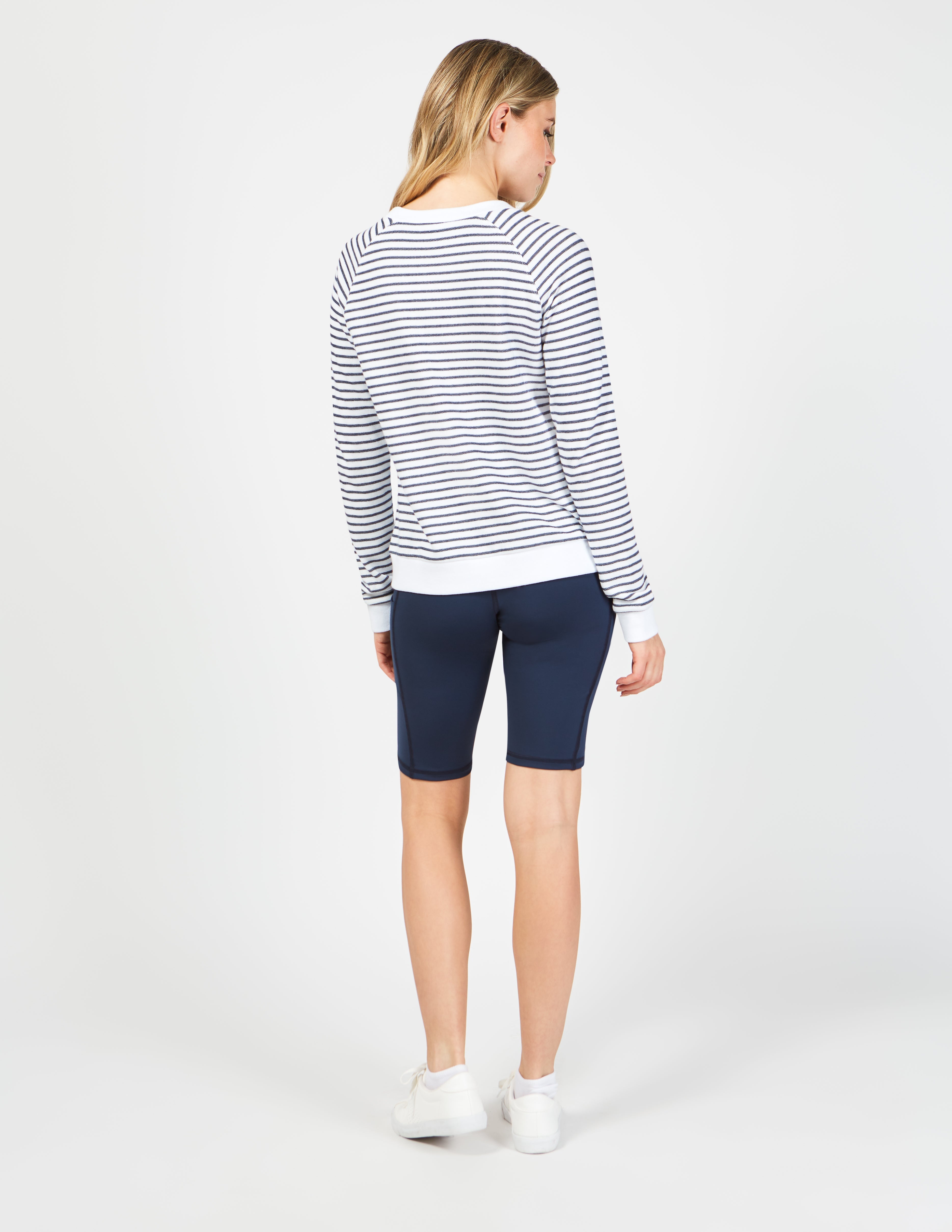 Haut Hampton Women's Fashion Tops - Trendy Blouses & Shirts for Casual, Office & Party Wear | Perfect for Everyday Outfits, Work Attire & Night Out Looks