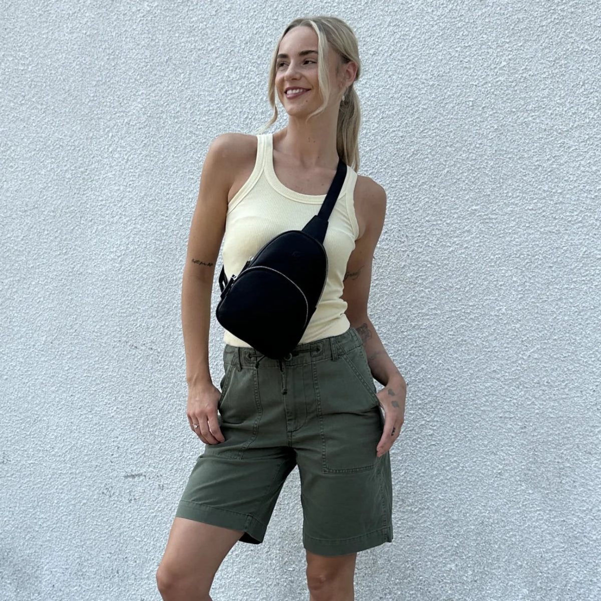 Original Title: espe abby sling   Optimized Title: ESPE Abby Sling - Adjustable & Comfortable Baby Carrier for Newborns to Toddlers - Perfect for Hands-Free Parenting, Travel & Outdoor Adventures