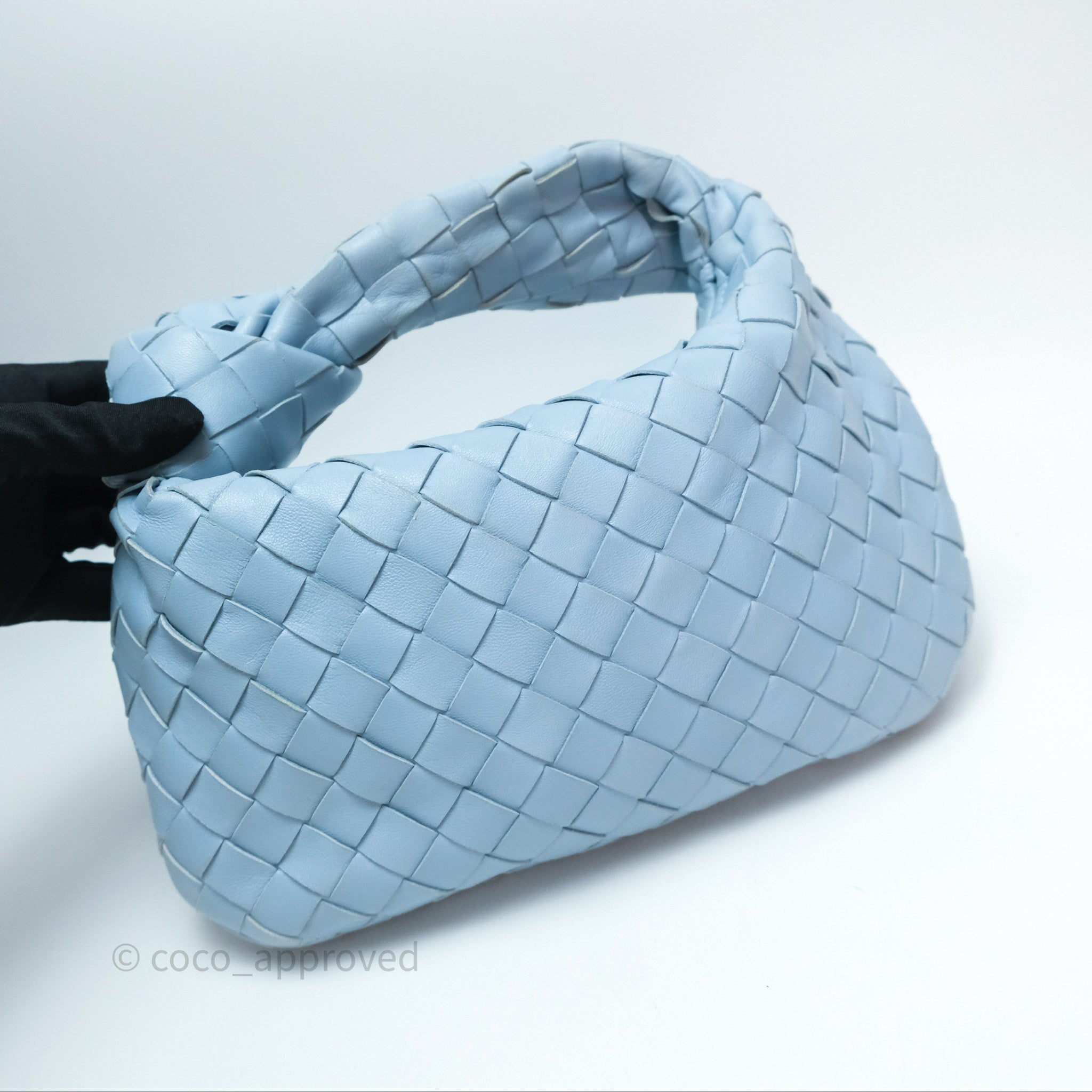 Bottega Veneta Mini Jodie Bag in Ice Lambskin with Silver Hardware - Luxury Crossbody Purse for Women, Perfect for Date Night & Evening Events