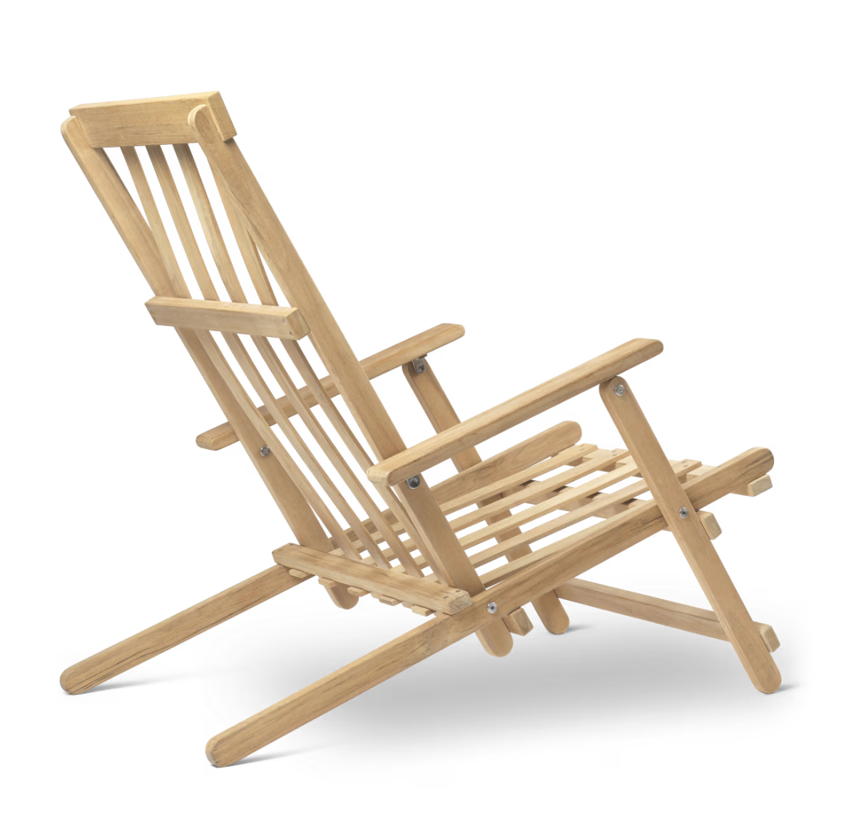 BM5568 Outdoor Deck Chair with Comfortable Cushion - Perfect for Patio, Poolside, Beach & Backyard Relaxation