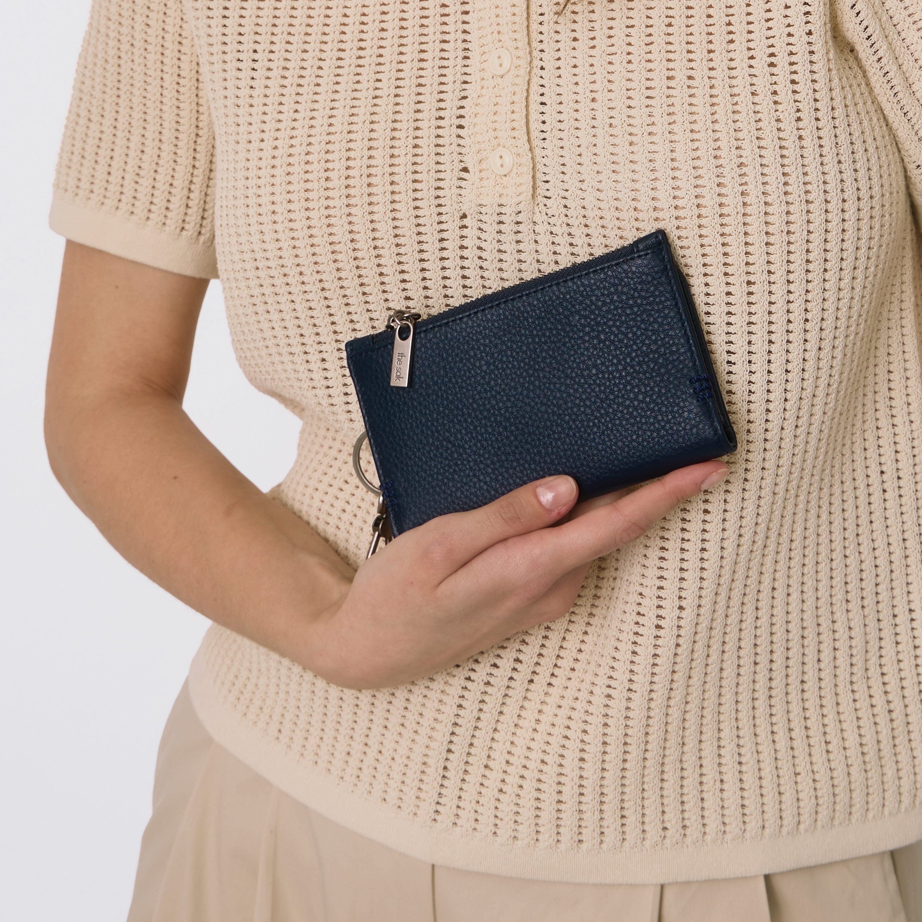 Encino Essential Wallet - Slim RFID Blocking Leather Wallet for Men & Women | Perfect for Travel, Business & Everyday Use