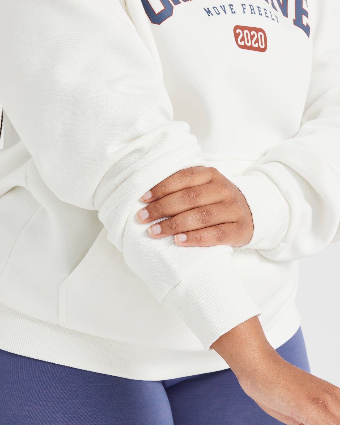 Oversized Club Hoodie for Men & Women - Off White | Trendy Streetwear & Casual Wear for Everyday Comfort