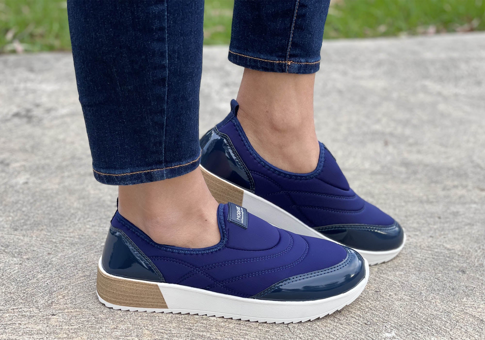 Modare Ultra Comfort Women's Cushioned Casual Shoes - Lightweight Walking Shoes for Work, Travel & Everyday Wear
