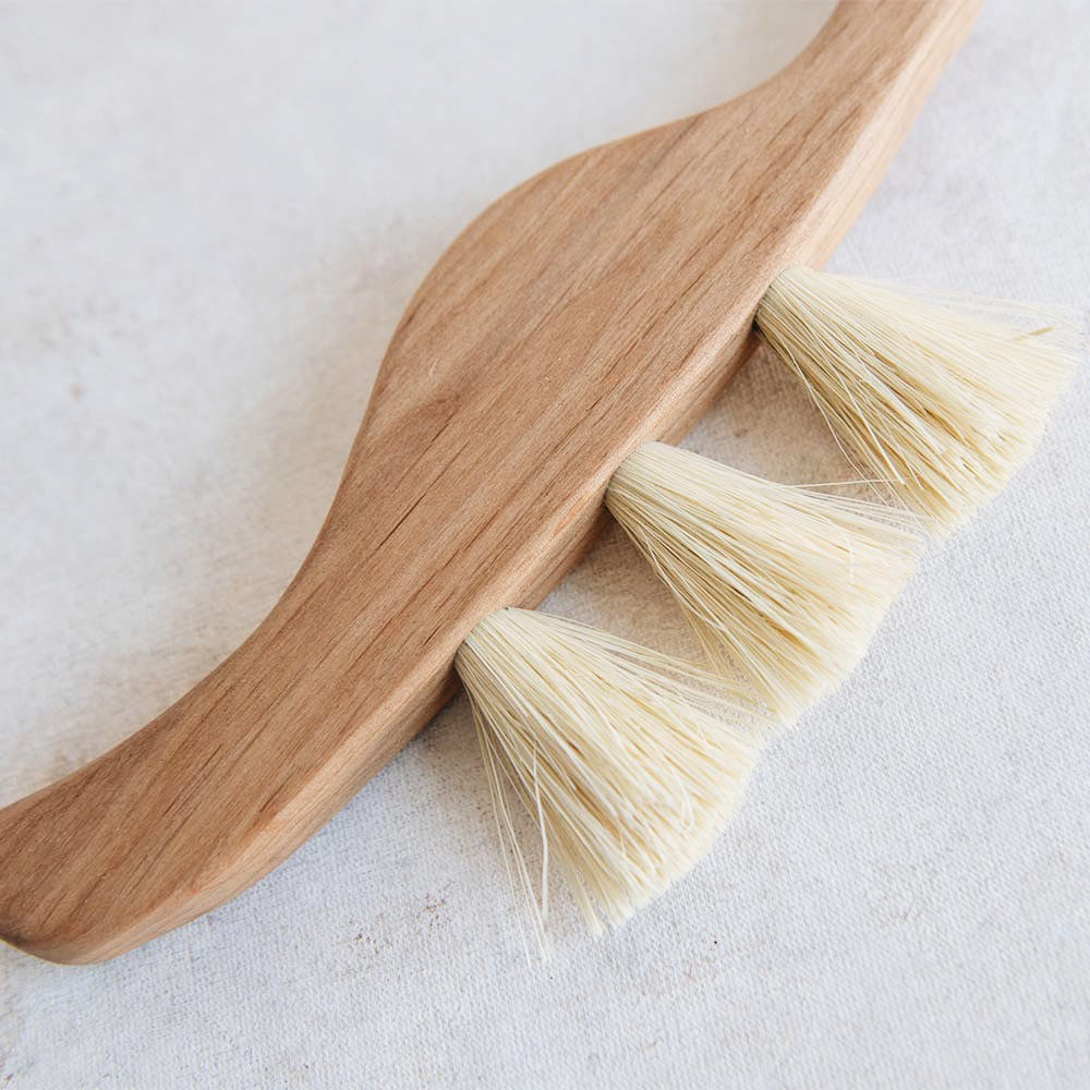 Premium Medium Wooden Counter Brush No. MT0950 - Natural Wood Handle for Kitchen, Bar & Restaurant Cleaning - Perfect for Countertops, Tables & Hard Surfaces
