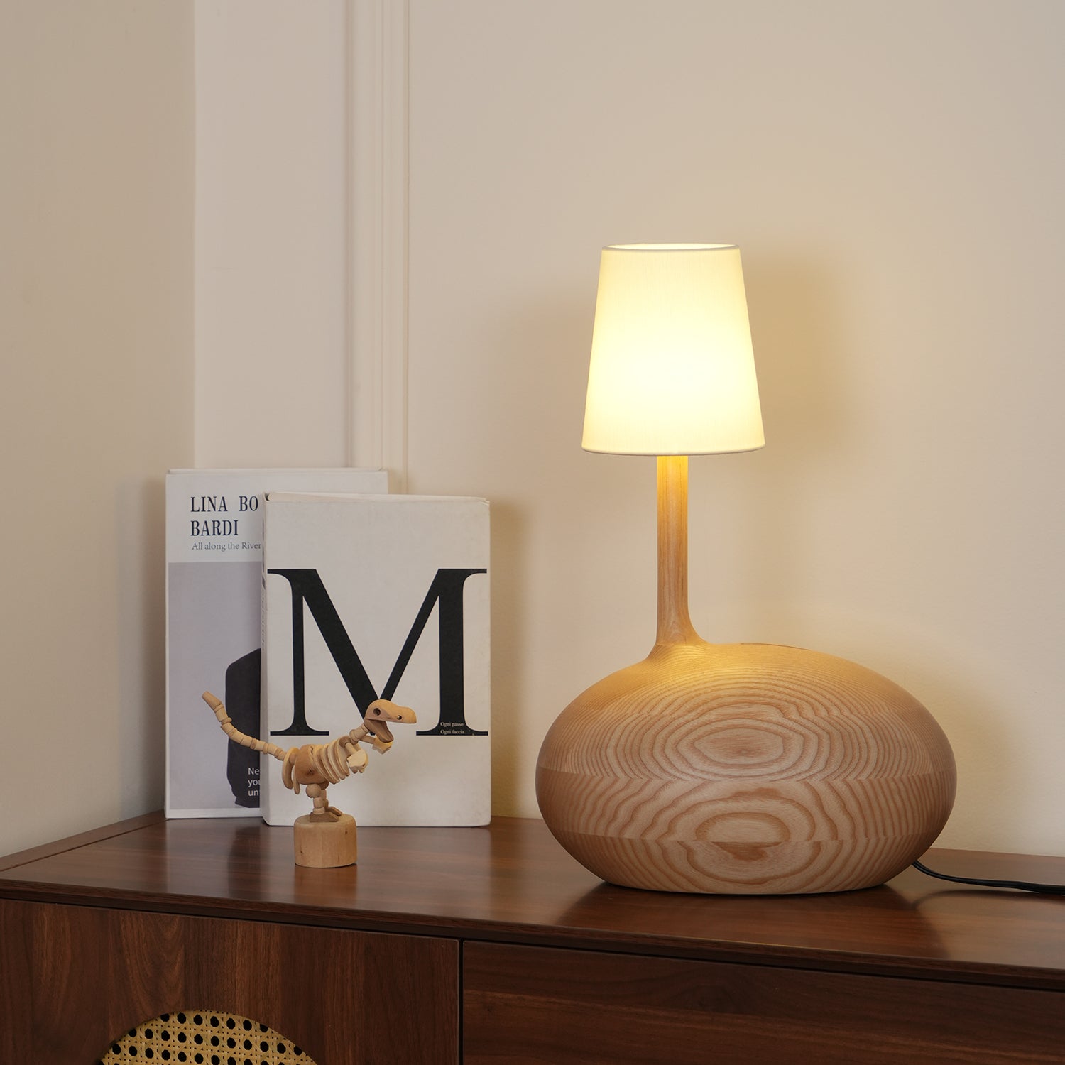 Snail Table Lamp - Cute & Decorative LED Night Light for Kids Room, Bedroom, Nursery - Perfect for Reading, Relaxing & Creating a Cozy Atmosphere