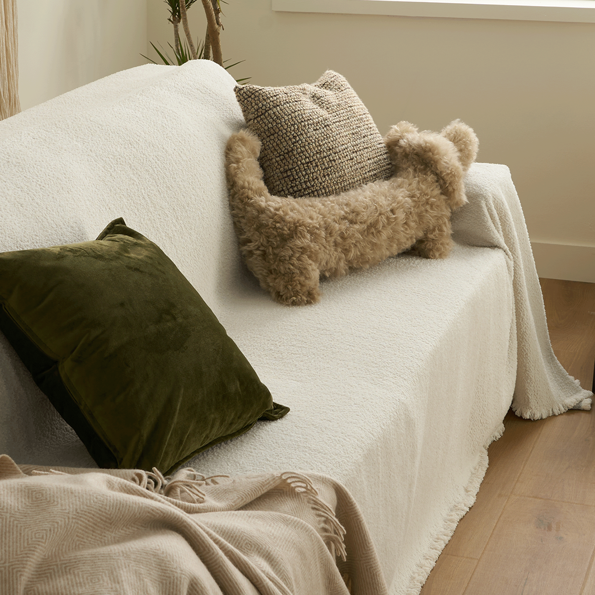 Soft & Cozy Winter Sofa Cover for Couch - Warm Fleece Fabric Protector for Living Room, Bedroom, and Home Decor