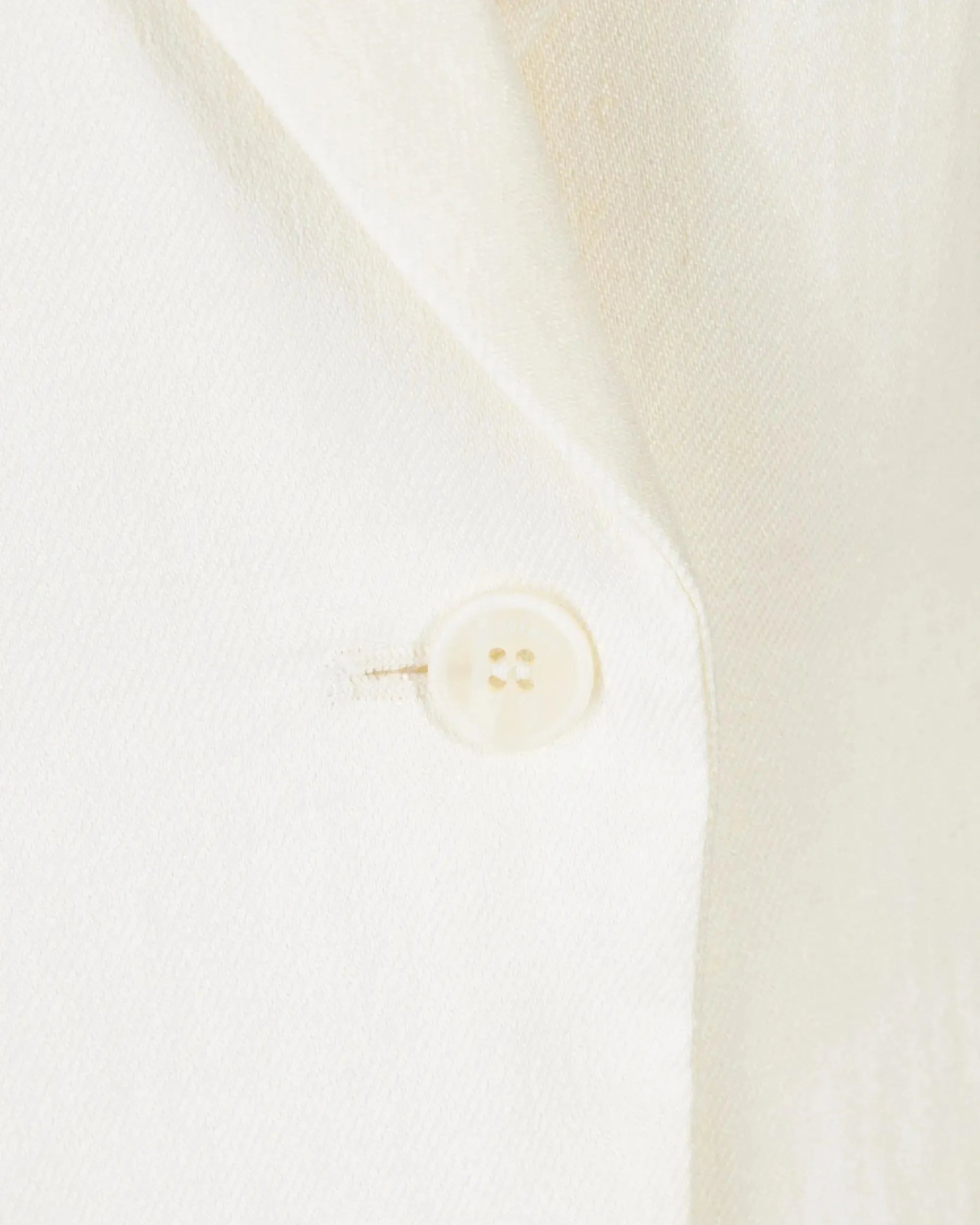 Stylish Fresa Twill Blazer for Women - Classic Tailored Office Jacket & Business Casual Blazer | Perfect for Work, Meetings, and Professional Events