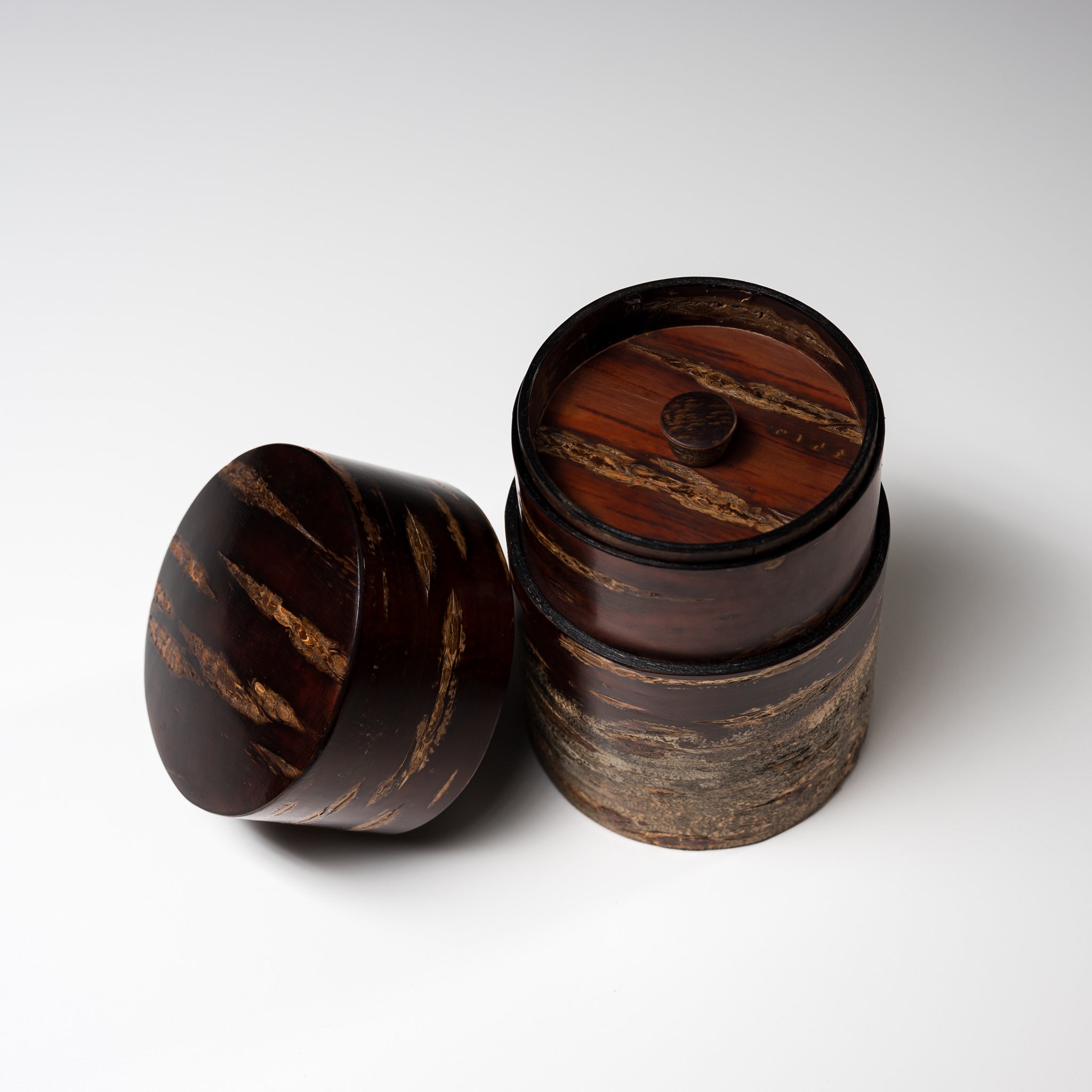Premium Tomioka Cherry Bark Tea Caddy Bokashi - Handcrafted Japanese Birchwood Tea Storage Container - Perfect for Matcha, Loose Leaf Tea & Coffee Storage - Elegant Tea Ceremony & Home Decor Accessory