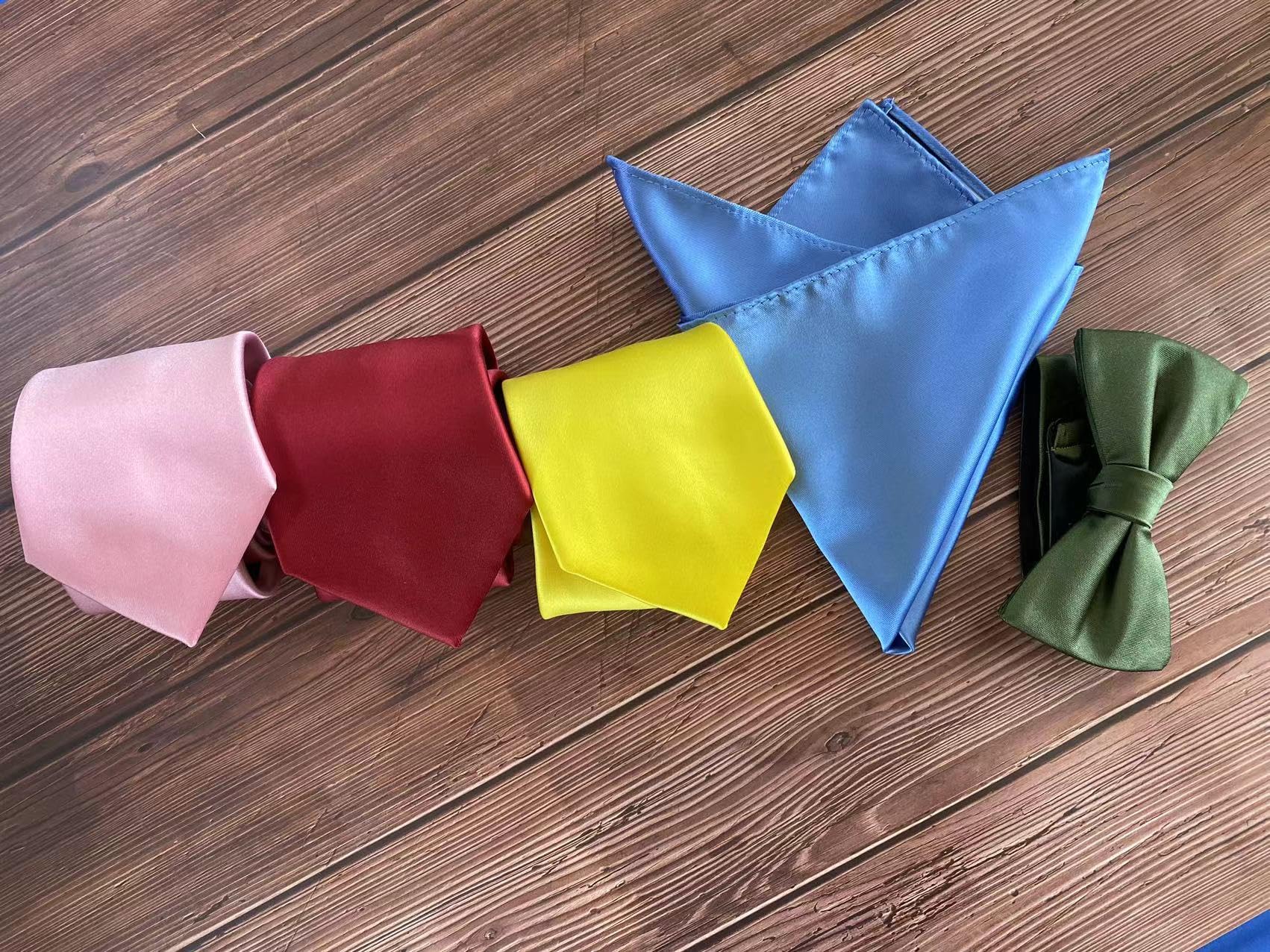 KissTies Boys Satin Necktie for Teens - Formal Tie with Gift Box - Perfect for School Dances, Weddings & Special Occasions
