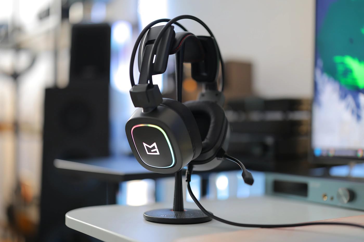 MA01 Wired USB-A Computer Headset with Microphone - 50mm Over-Ear Headphones for PC, Mac, Laptop - Perfect for Office Work, Home Use, Gaming & Online Meetings