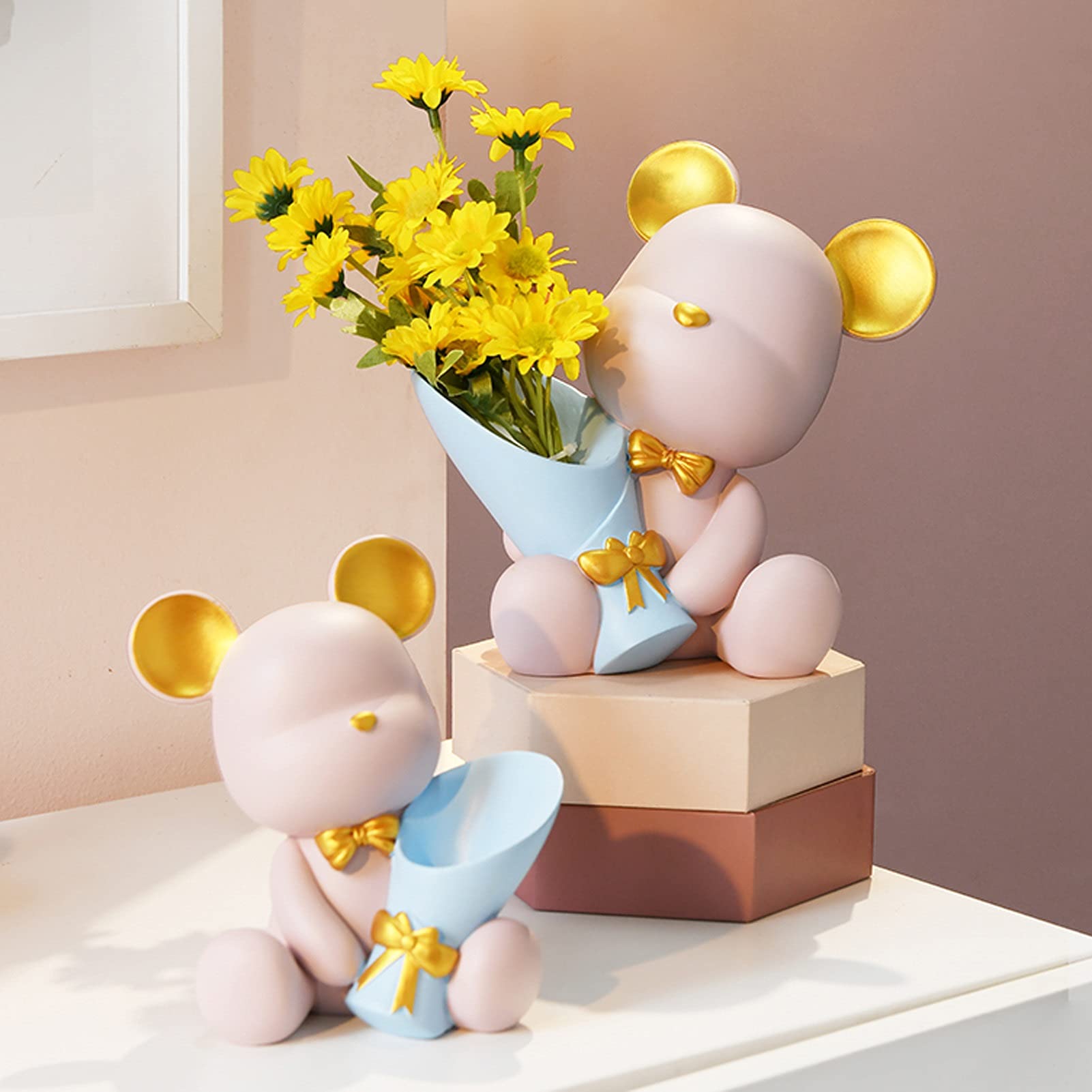 Creative Little Bear Resin Sculpture - Home Decor Statue for Living Room, Desk & Office - Unique Pen Holder & Bouquet Storage - Perfect for Tabletop, Bookshelf & Bar Decor