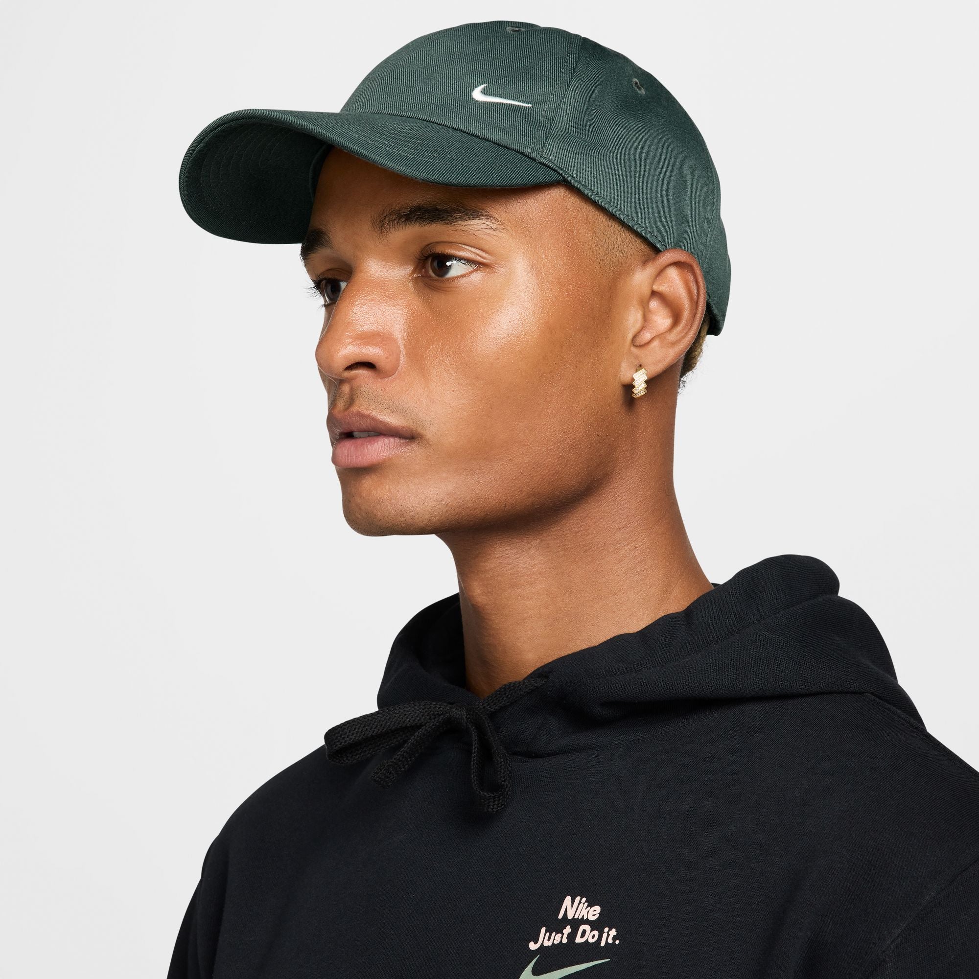 Stylish Club Hat for Men & Women - Trendy Baseball Cap for Nightlife, Parties & Outdoor Events - Perfect for Concerts, Festivals & Social Gatherings
