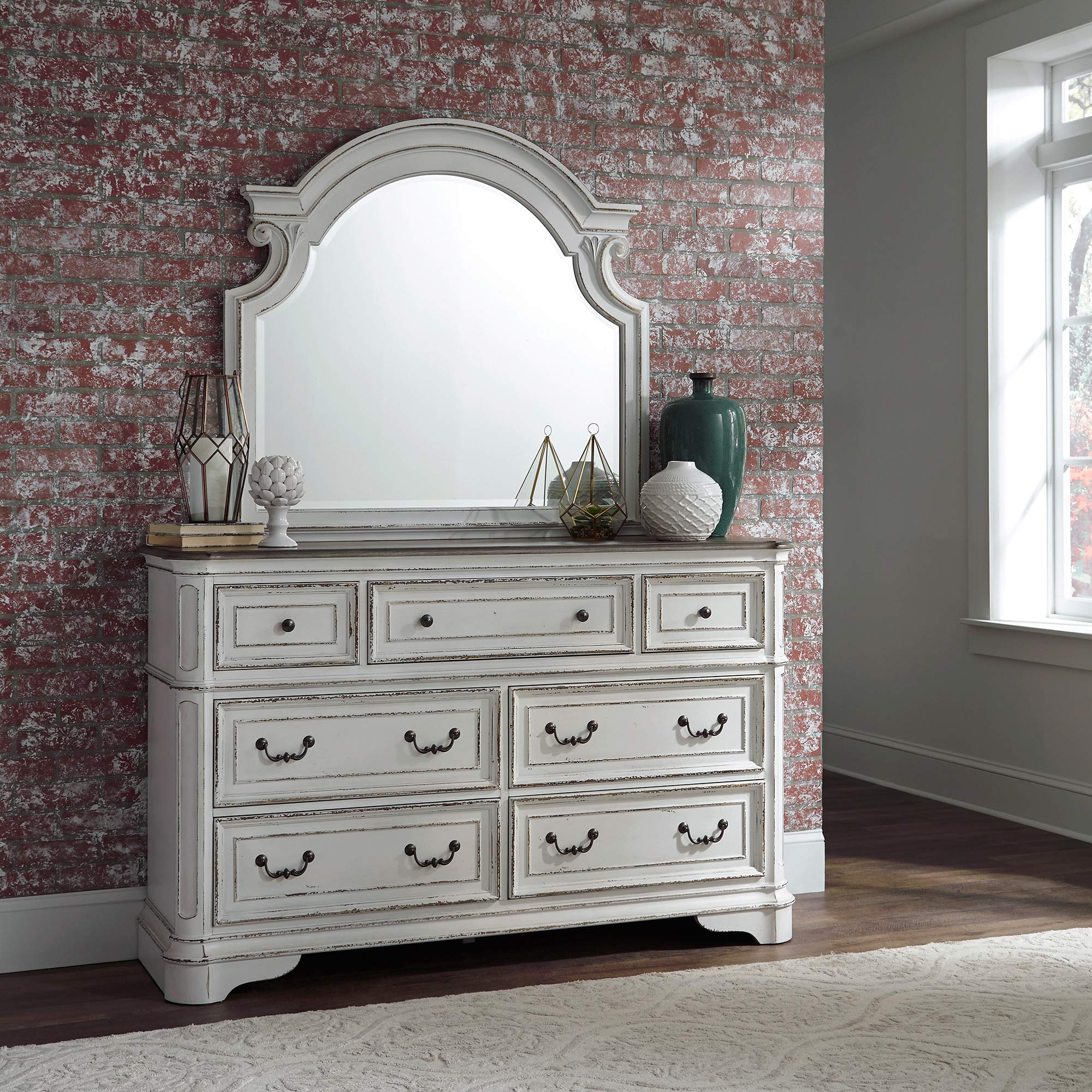 Liberty Furniture Magnolia Manor Dresser with Mirror - 64