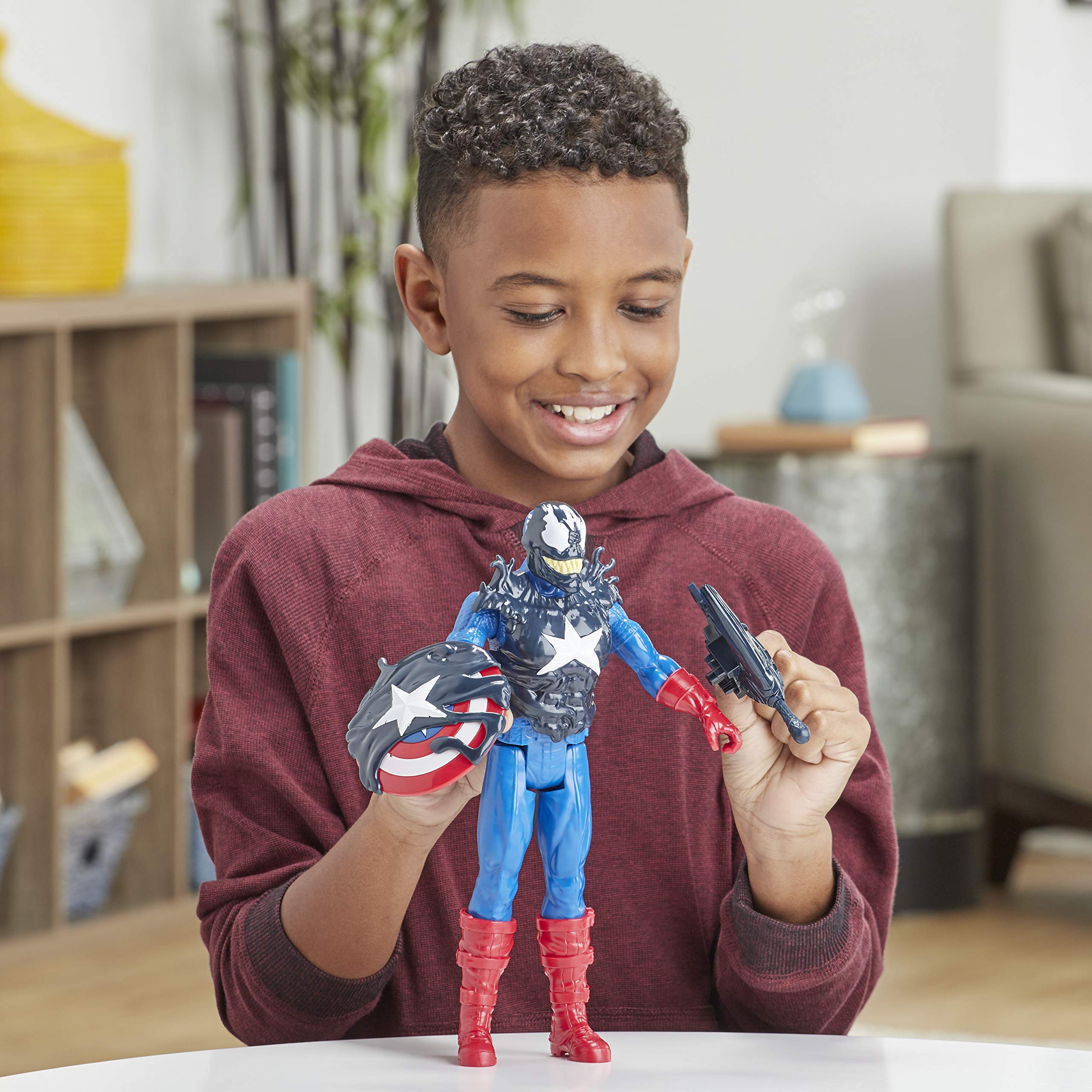Hasbro E8683 Maximum Venom Titan Hero Series - Venom Captain America Action Figure with Starter, Projectile & 6 Accessories | Marvel Superhero Toy for Kids Ages 4+ | Birthday Gift, Role Play, Collectible Display