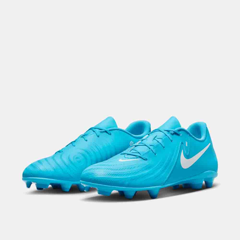 Nike Phantom GX 2 Club Soccer Cleats - Lightweight Football Shoes for Men & Women with Enhanced Grip - Perfect for Turf, Artificial Grass & Indoor Soccer Games