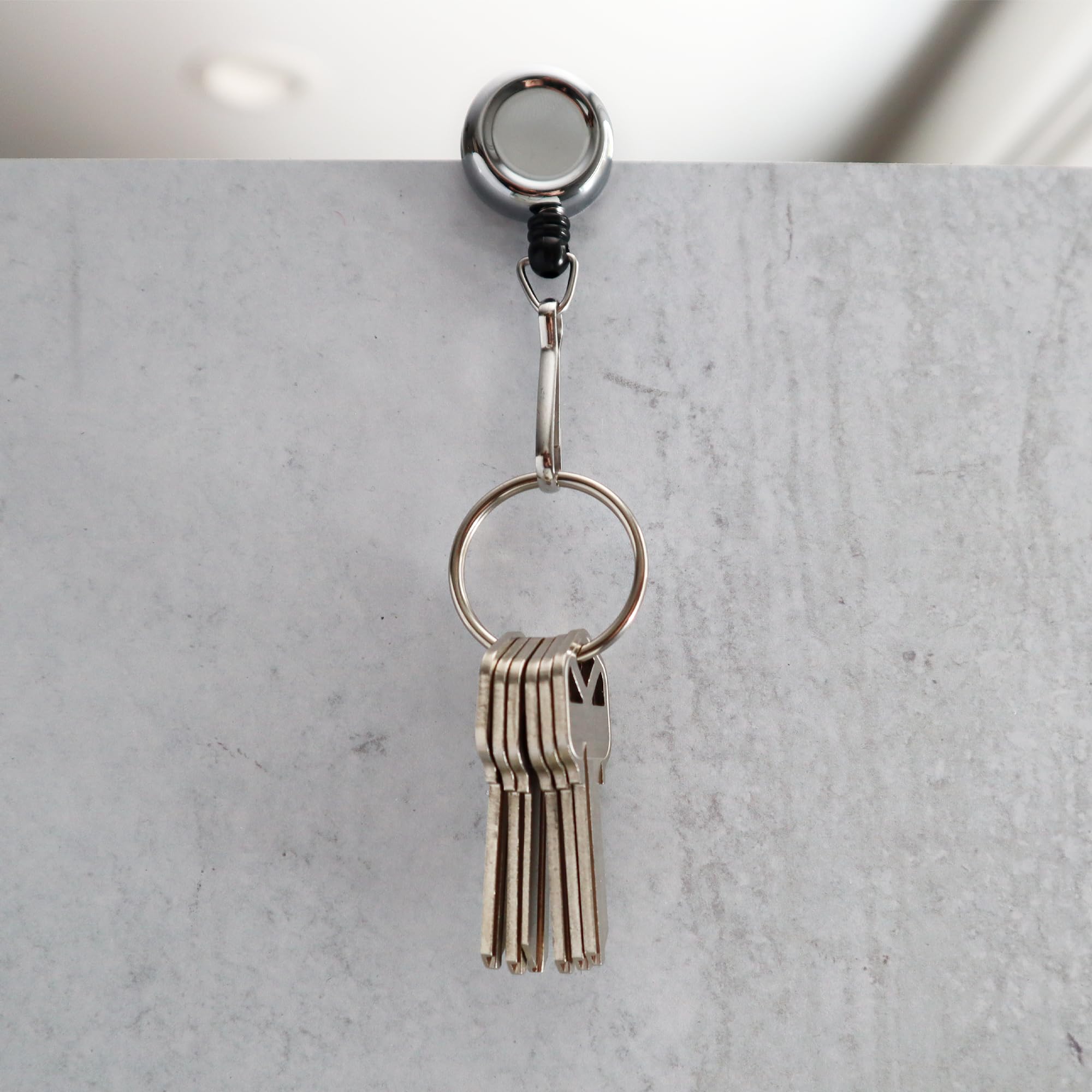 Bulk 100 Pack - Heavy Duty Metal Retractable Badge Reel with J Hook - Strong Spring Clip & High Retraction Force - Professional Name Badge Holder for Nurses, Teachers, Security - Ideal for Healthcare, Hospitality & Corporate Events