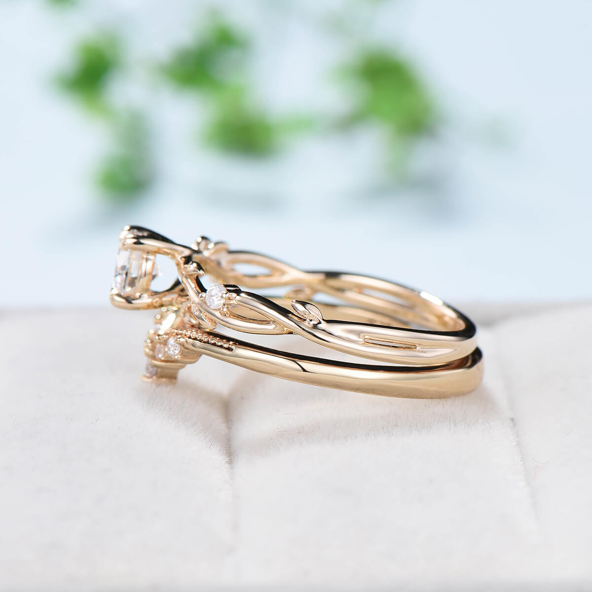 5mm Round Brilliant Moissanite Engagement Ring Set - Nature Inspired Leaf Branch Wedding Band, Unique Twig Bridal Jewelry for Women | Perfect for Proposals, Anniversaries & Romantic Occasions