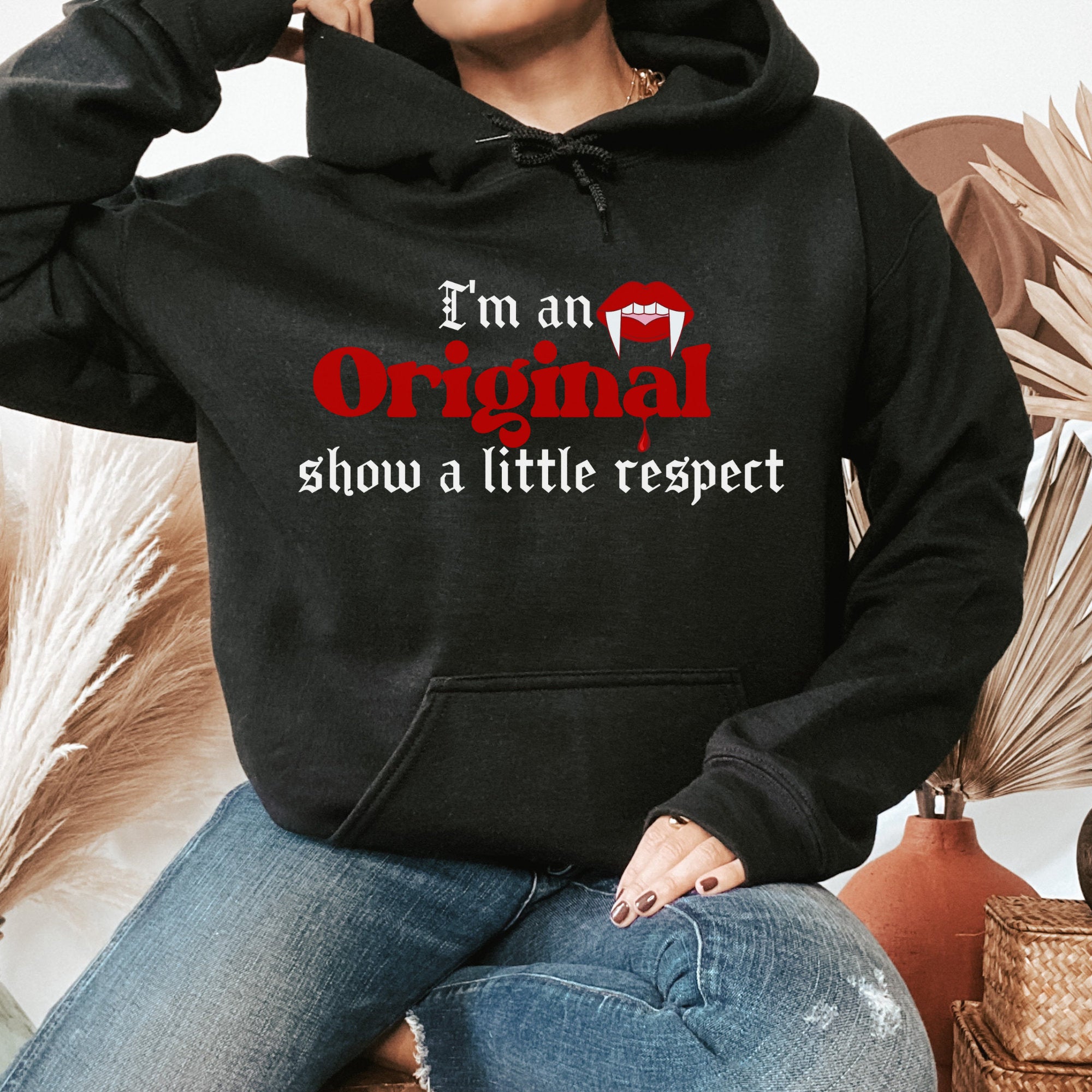 The Originals & TVD Elijah Mikaelson Hoodie - Vampire Diaries Fan Sweatshirt - Perfect Christmas Gift for TVD Lovers - Great for Cosplay, Conventions & Casual Wear