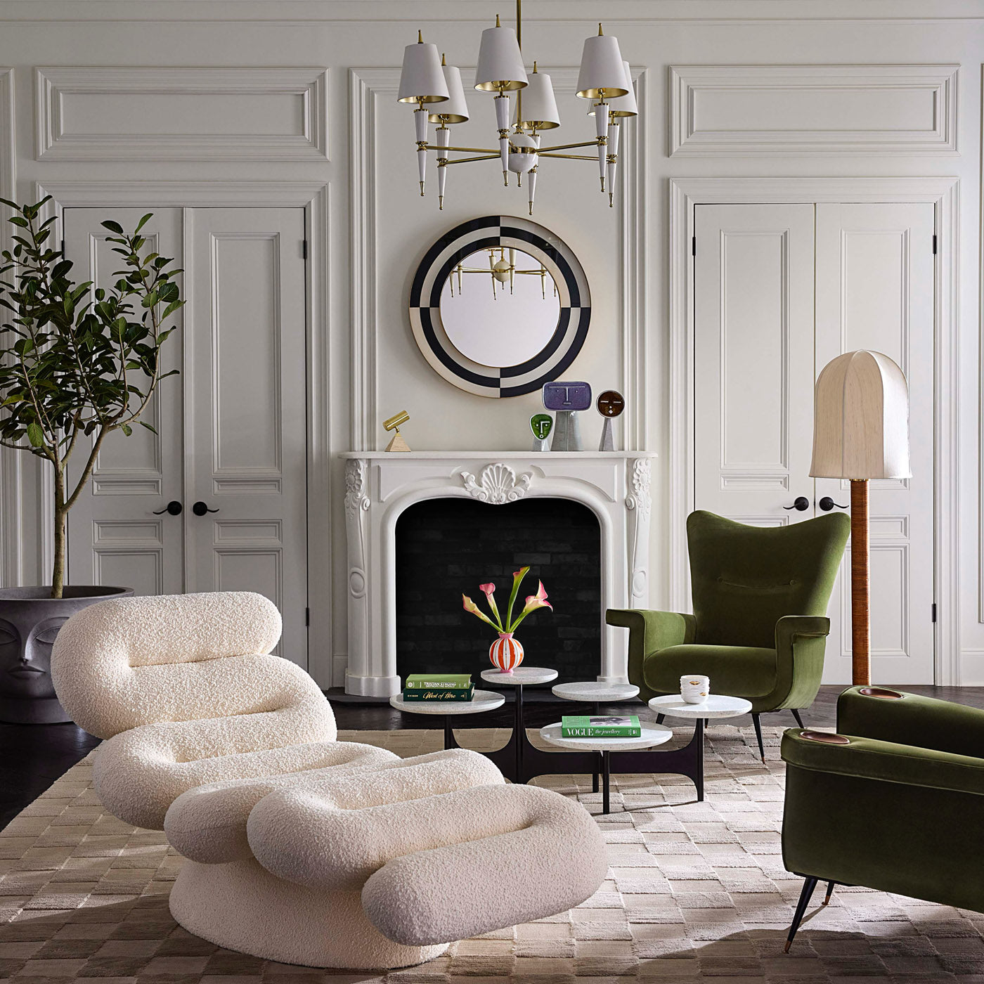 Serpentine Chaise Lounge - Modern Curved Sofa for Living Room, Bedroom, or Office - Perfect for Relaxing, Reading, and Entertaining Guests