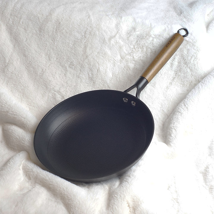 Premium Cast Iron Nonstick Fry Pan with Ergonomic Wooden Handle - Perfect for Searing, Frying & Sauteing - Ideal for Home Kitchen & Professional Cooking