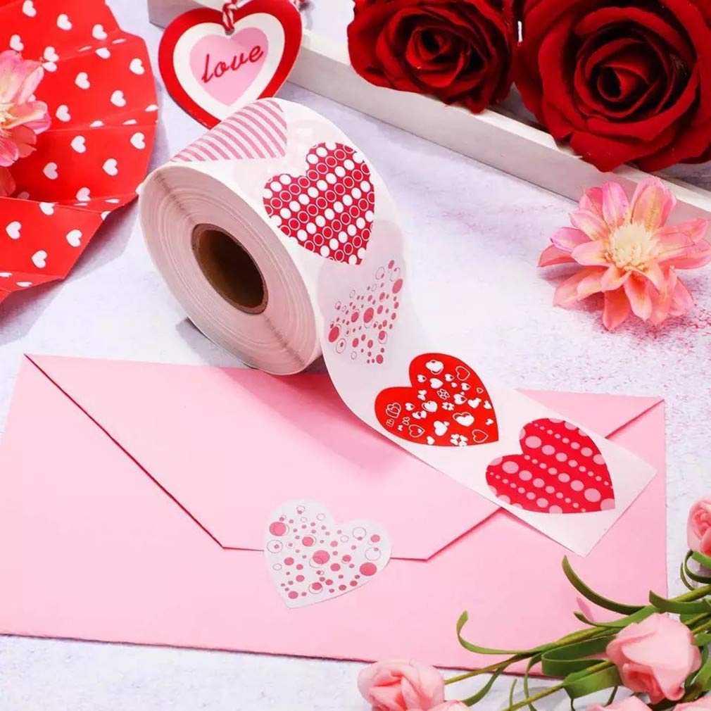 Heart-Shaped Stickers Roll - 500 Love Decorative Labels for Valentine's Day, Weddings, Anniversaries | Perfect for Candy Bags, Envelopes, Bookmarks & Party Decorations