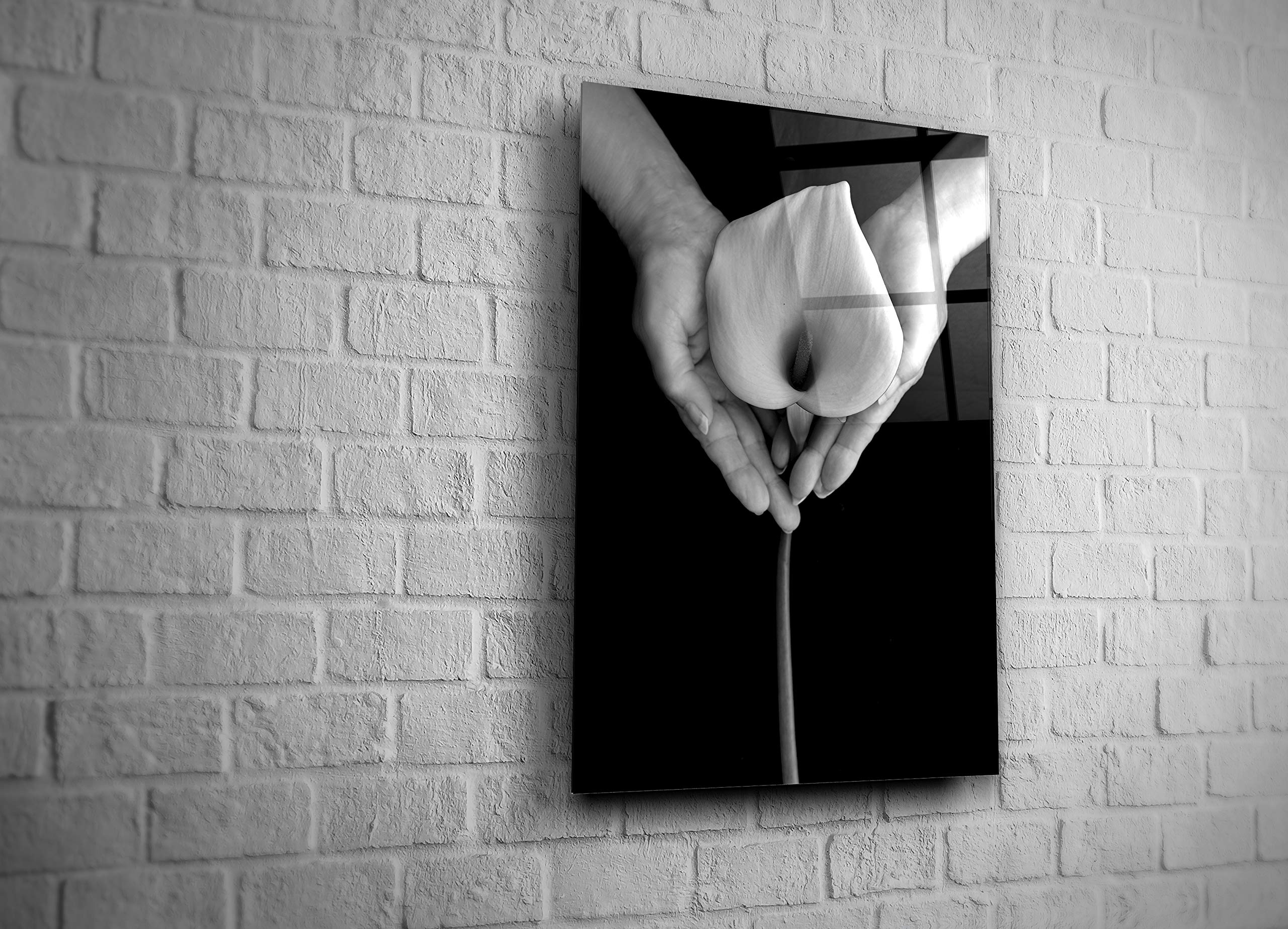 Black and White Calla Flower Poster - 24x36 Tempered Glass Canvas Wall Art for Home, Office, Hotel Decor | Modern Botanical Print Gift for Housewarming, Wedding, Anniversary | Perfect for Living Room, Bedroom, or Workspace