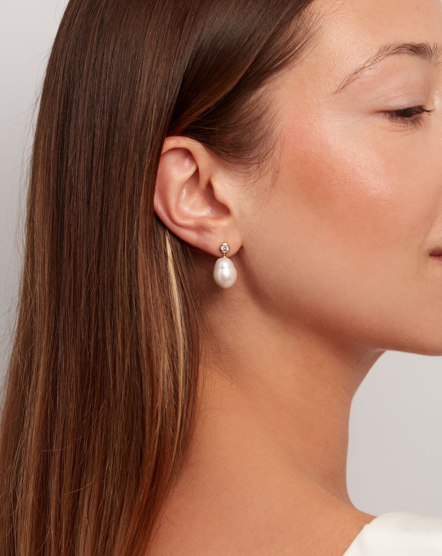 Exquisite Baroque Pearl and Diamond Earrings for Women – Vintage Style Luxury Jewelry – Perfect for Weddings, Parties & Special Occasions