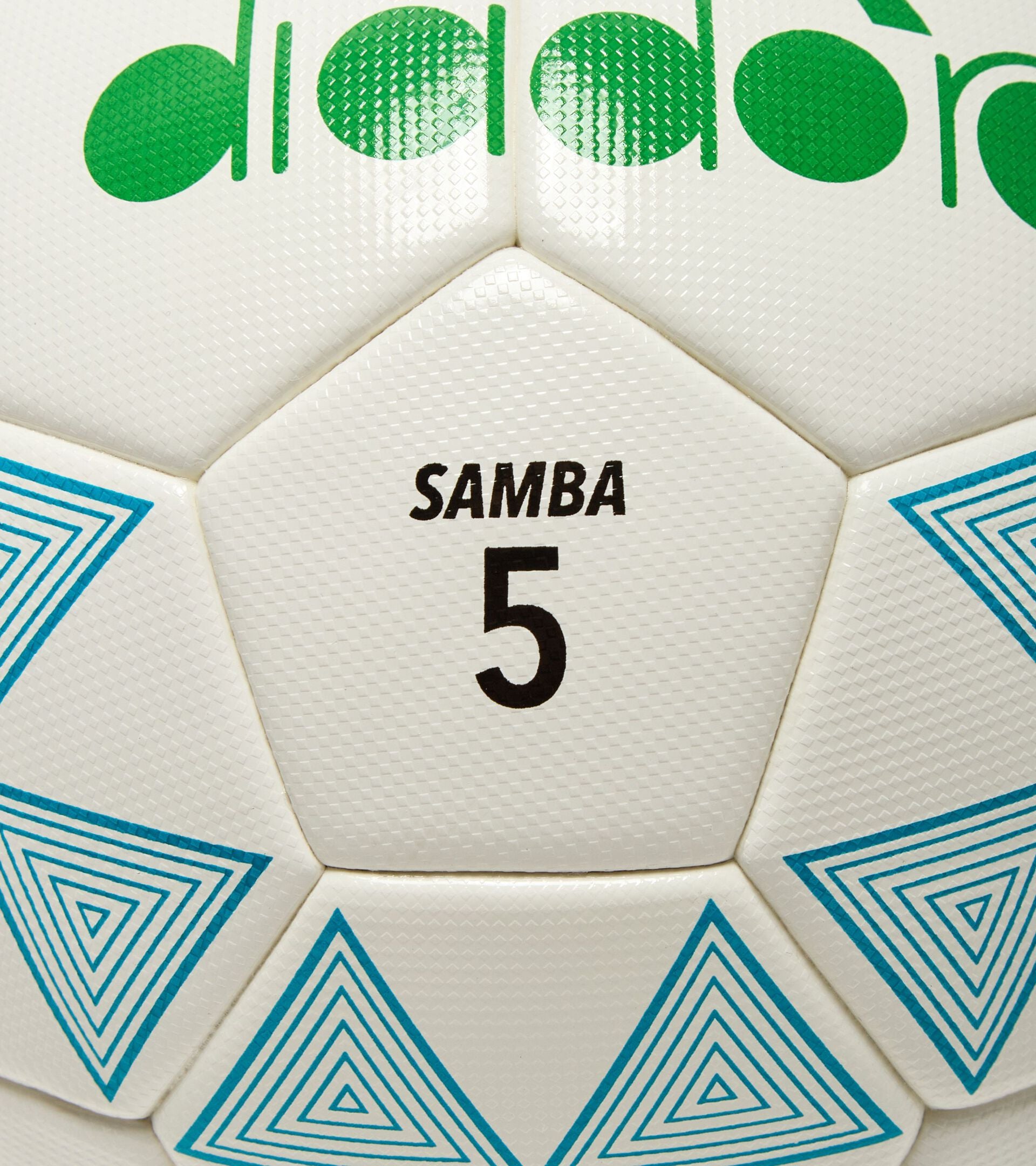 Diadora Samba 5 Soccer Ball - Official Size 5 Match Football for Training & Games - Perfect for Youth & Adult Players, Backyard Practice, and Competitive Matches