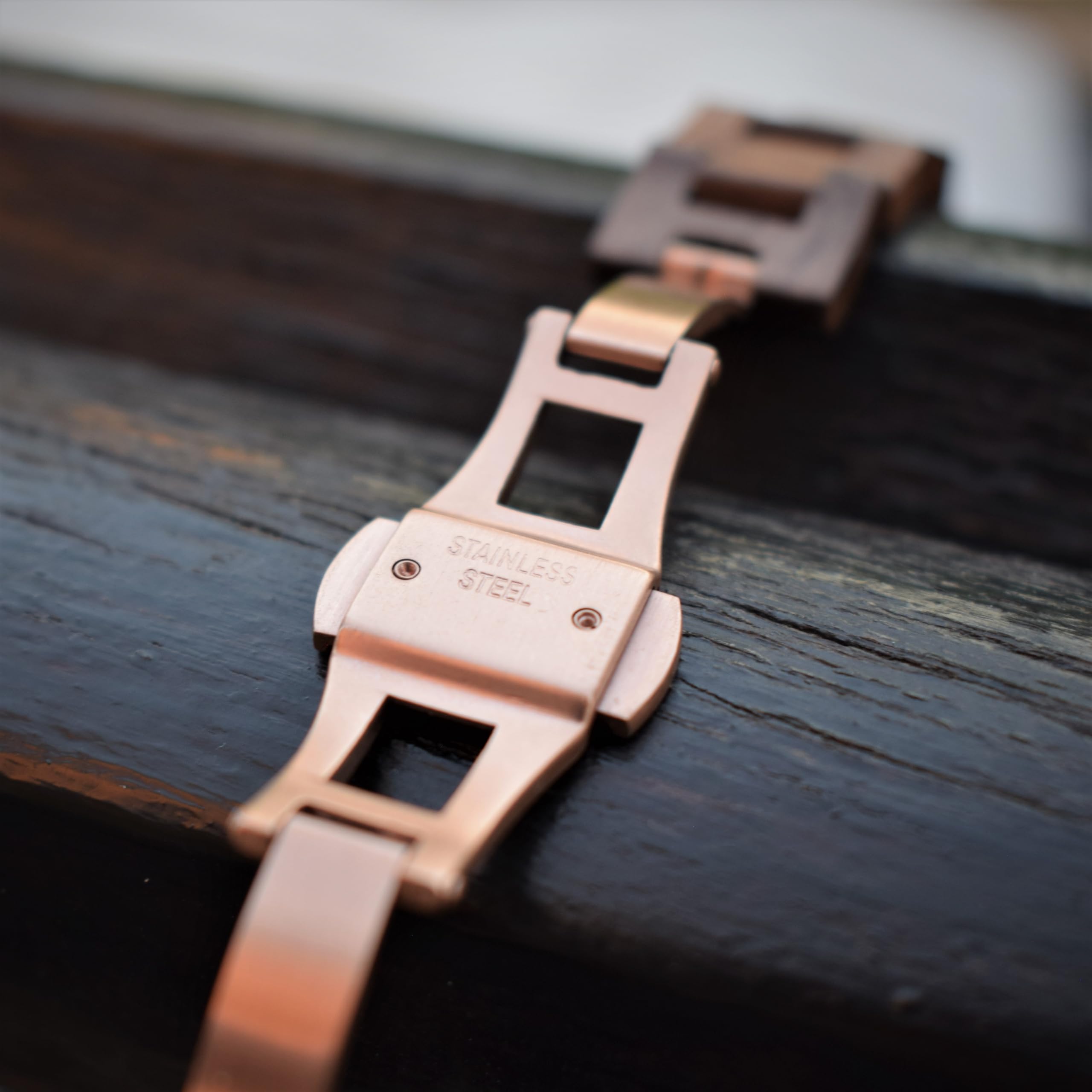 Zeitholz Women's Wooden Watch - 100% Natural Wood Analog Watch with Japanese Quartz Movement, 32mm, Leuben Collection - Perfect Gift for Her, Ideal for Casual, Office & Outdoor Wear