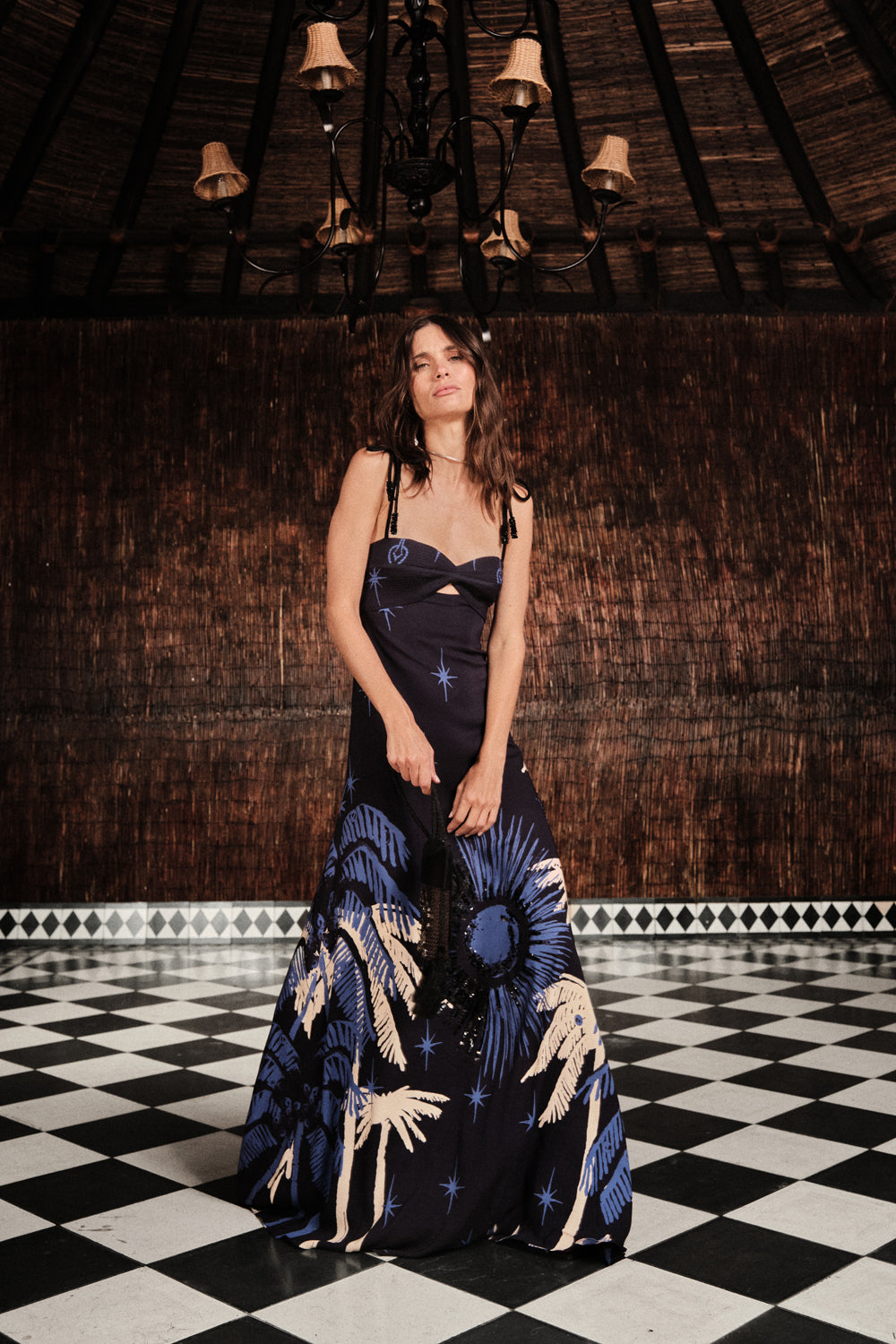 Elegant Black Flowy Dance Dress for Women - Perfect for Evening Parties, Performances & Special Occasions
