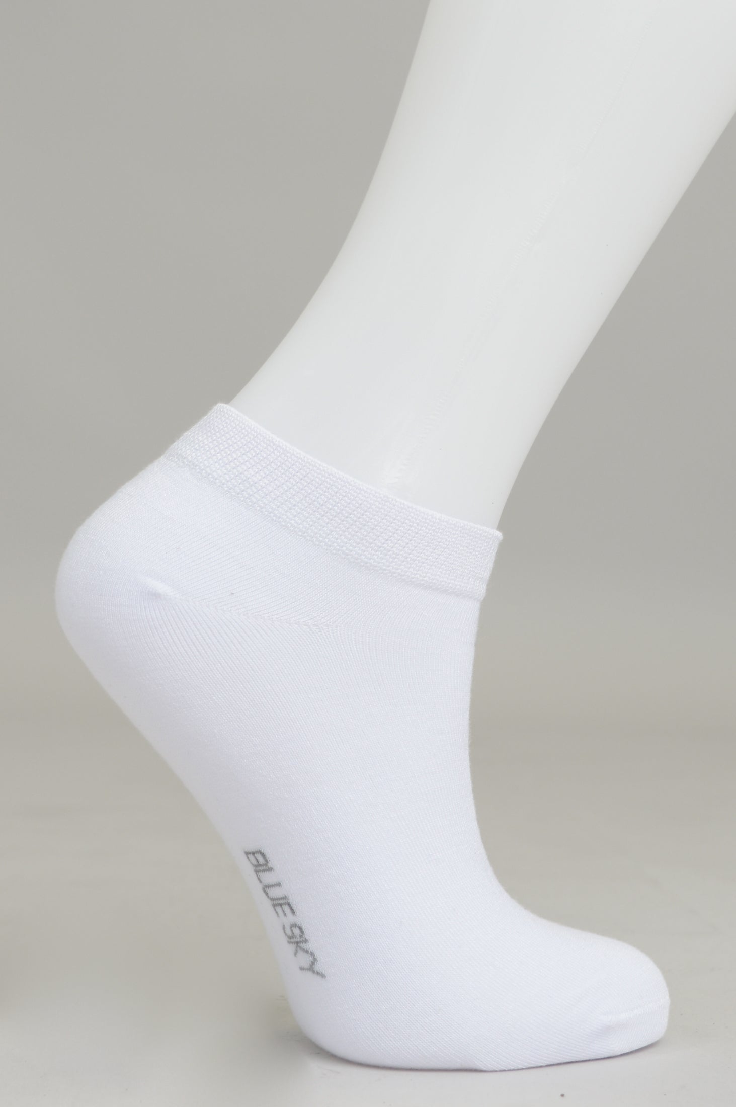 Women's Breathable Bamboo Ankle Socks - Soft & Comfortable for Everyday Wear, Yoga, Running & Workout