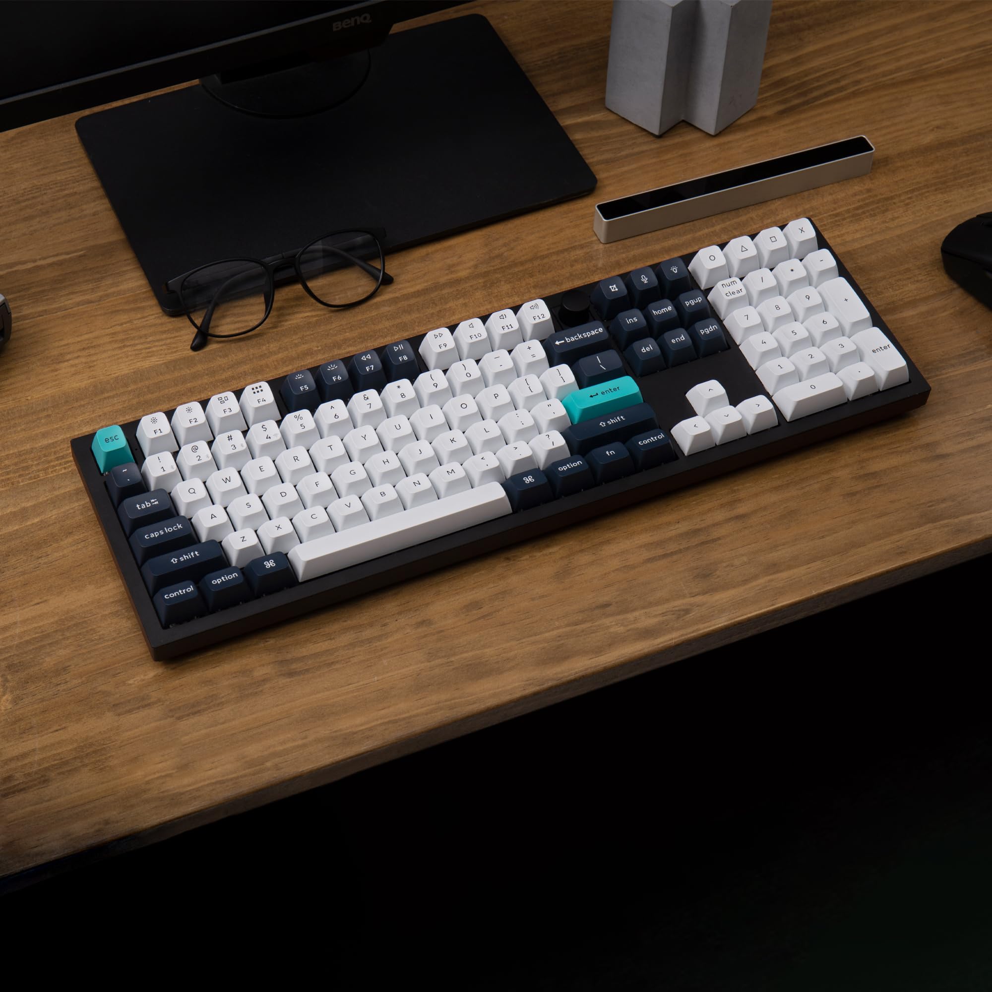 Keychron Q6 Max Custom Mechanical Keyboard - Full Size, Wireless Bluetooth/2.4GHz/USB-C, QMK/VIA Programmable, RGB Backlit, Hot-Swappable Gateron Red Switch for Mac/Windows/Linux (Black) - Perfect for Gaming, Coding & Office Work