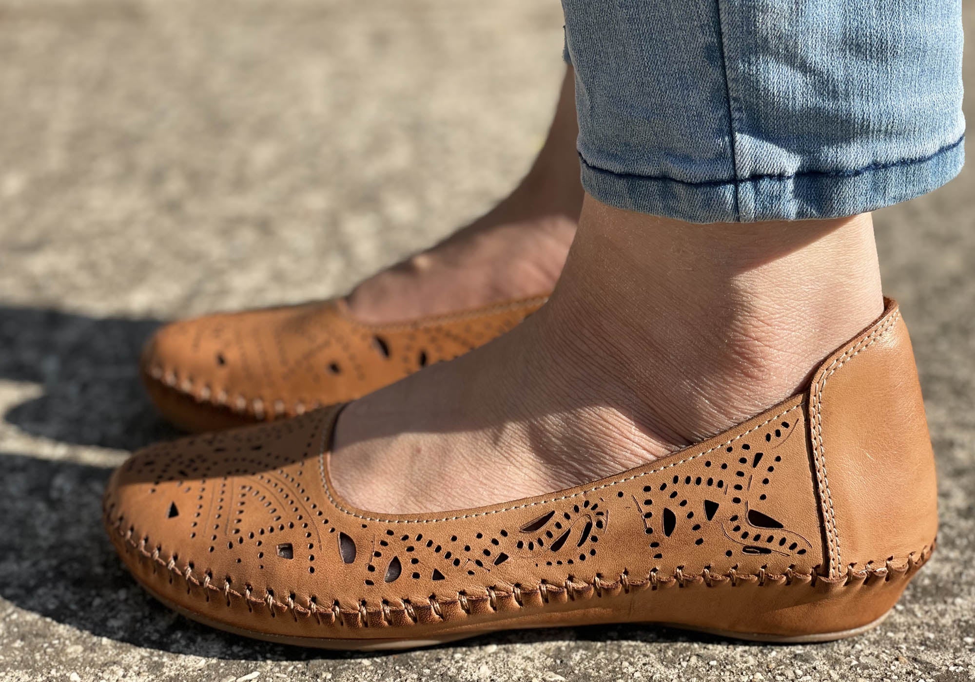 Orizonte Daya Women's Comfortable Leather Shoes - European Style for Work, Walking & Casual Wear