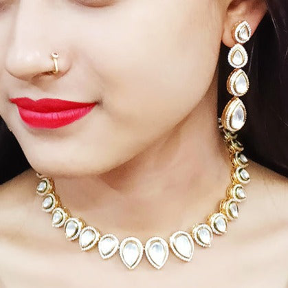 Luxury Gold Plated Single Layer Royal Kundan Necklace Set with Matching Earrings (D307) - Perfect for Weddings, Parties, and Special Occasions
