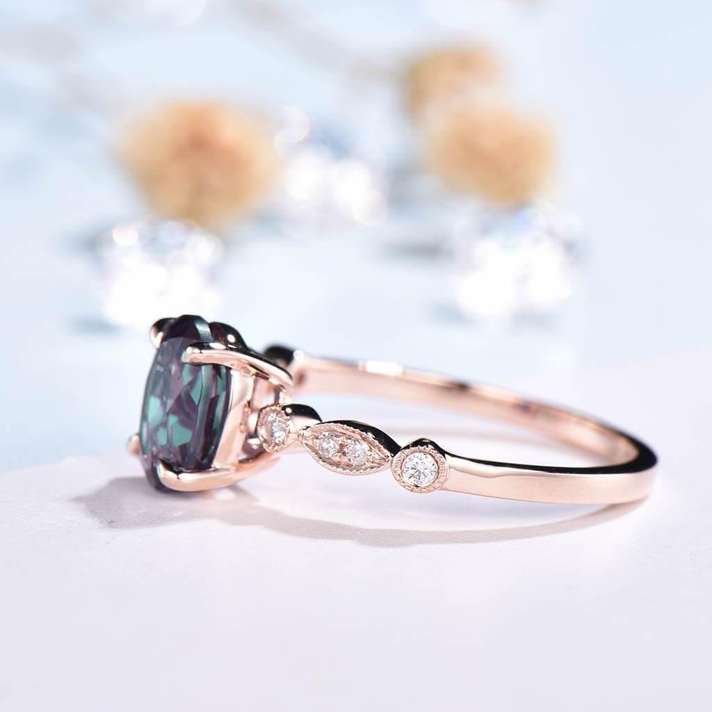 Exquisite Art Deco Alexandrite & Diamond Engagement Ring – Vintage Inspired Bridal Tiara for Weddings & Special Occasions