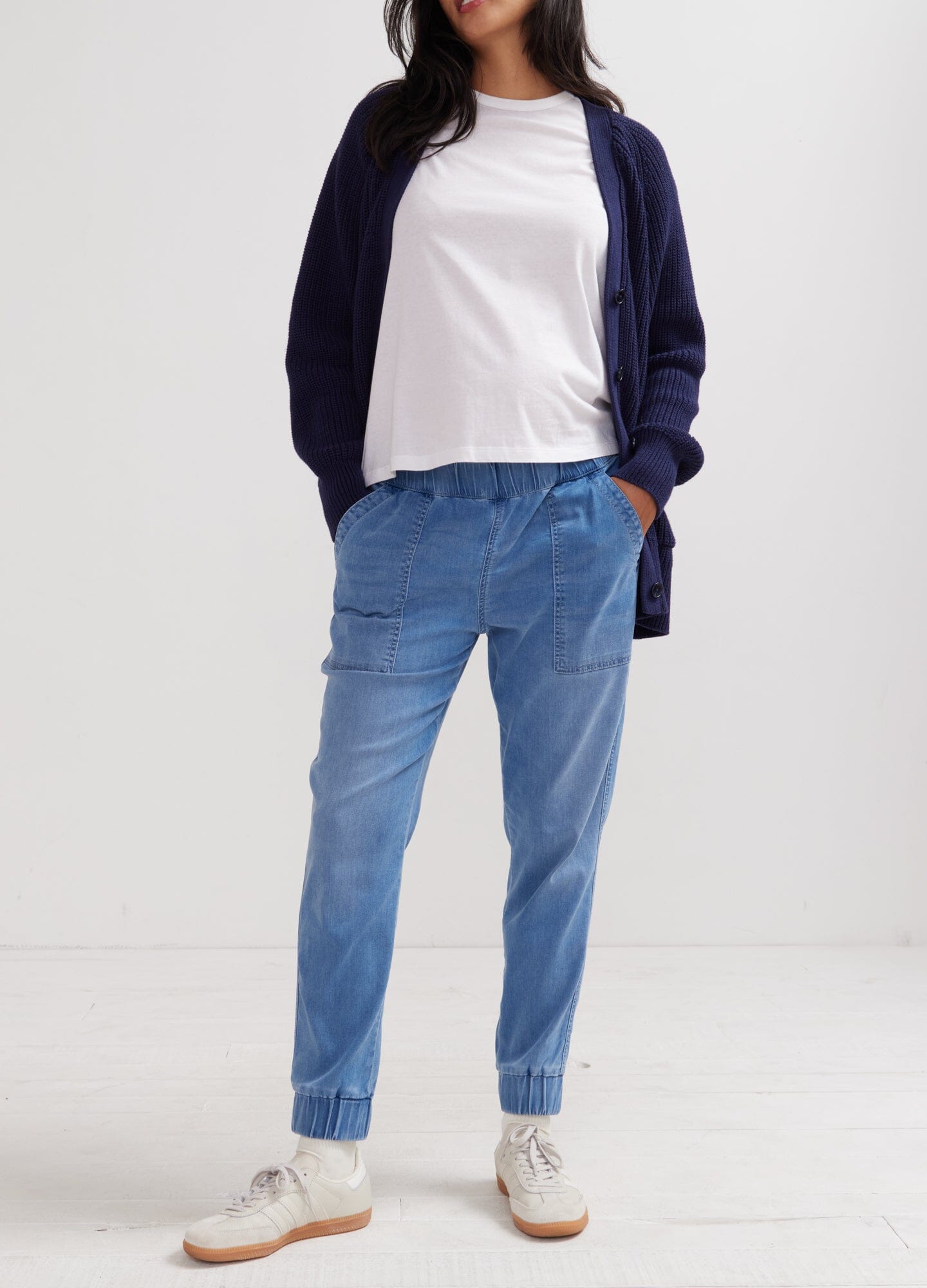 Stylish & Comfortable Easy Denim Joggers for Women & Men - Perfect for Casual Wear, Lounge & Outdoor Activities