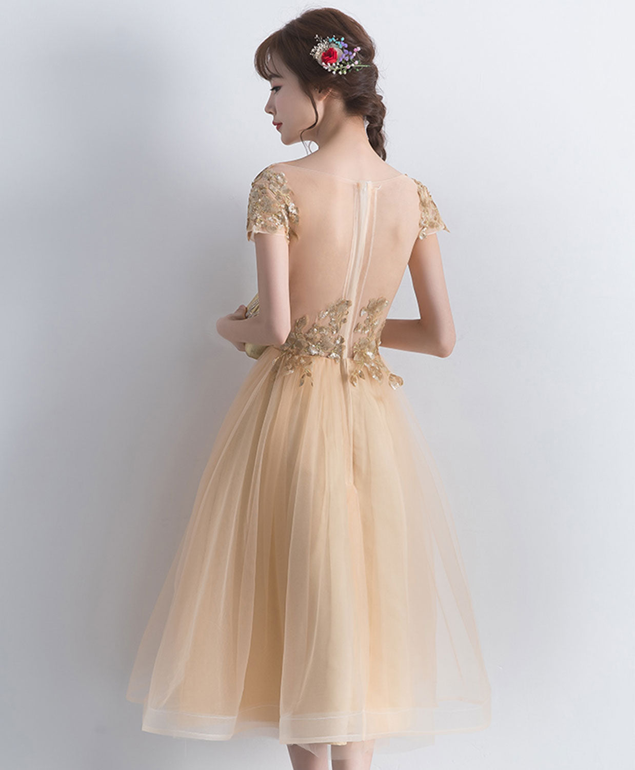 Champagne Lace Short Prom Dress - Elegant Homecoming Party Gown for Teens, Sweetheart Neckline & Flowy Skirt | Perfect for Prom Night, Homecoming Dance & Special Occasions