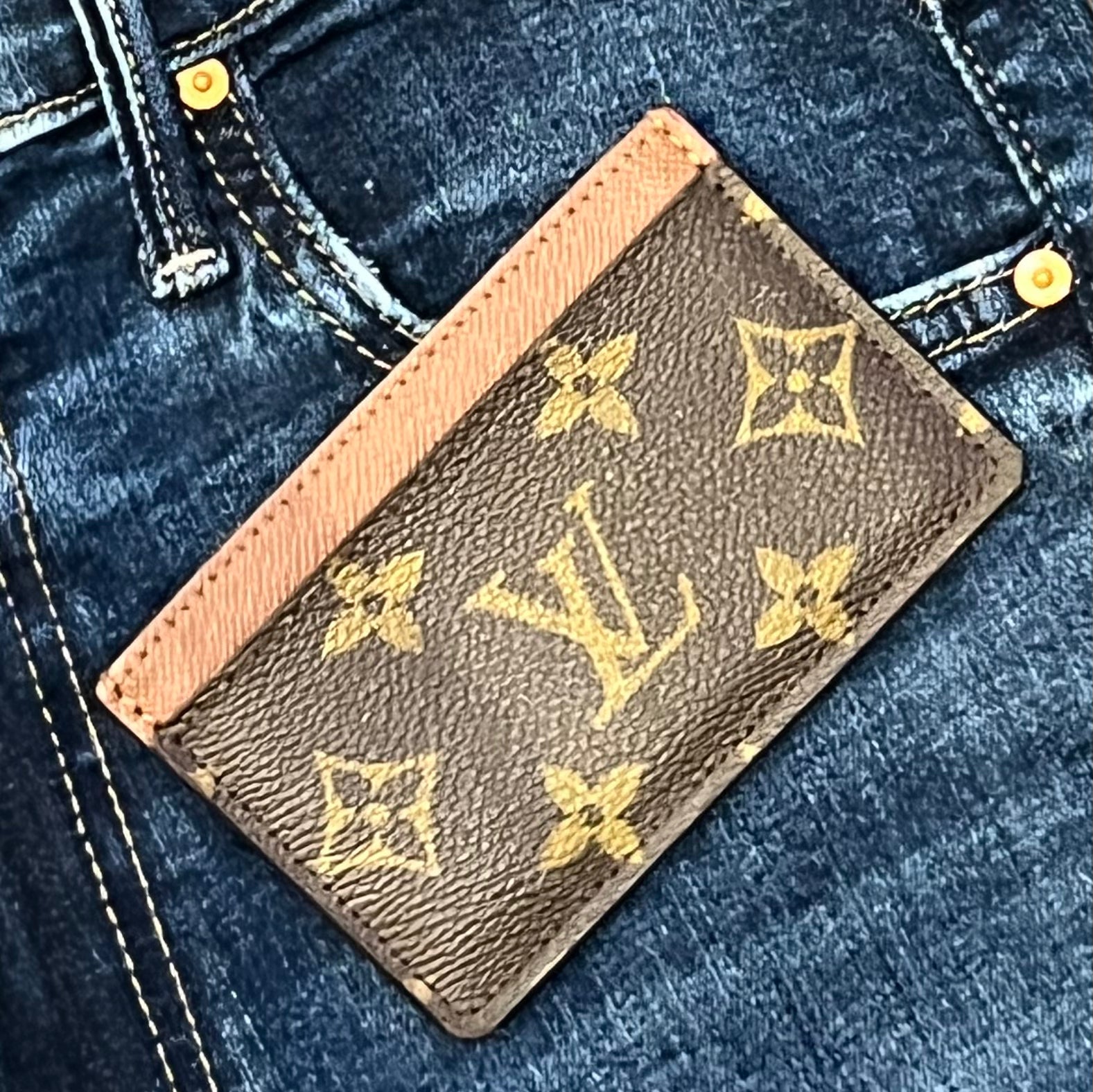Authentic LOUIS VUITTON Monogram Canvas Card Holder Wallet - Luxury Slim Credit Card Case for Men & Women - Perfect for Everyday Use, Travel & Business