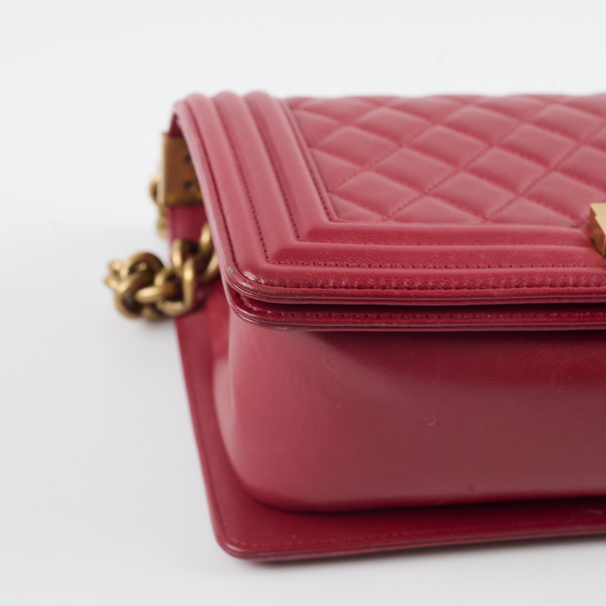 Chanel Old Medium Lambskin Leather Red Series 19 Flap Bag - Luxury Designer Handbag for Women, Perfect for Parties & Evening Events